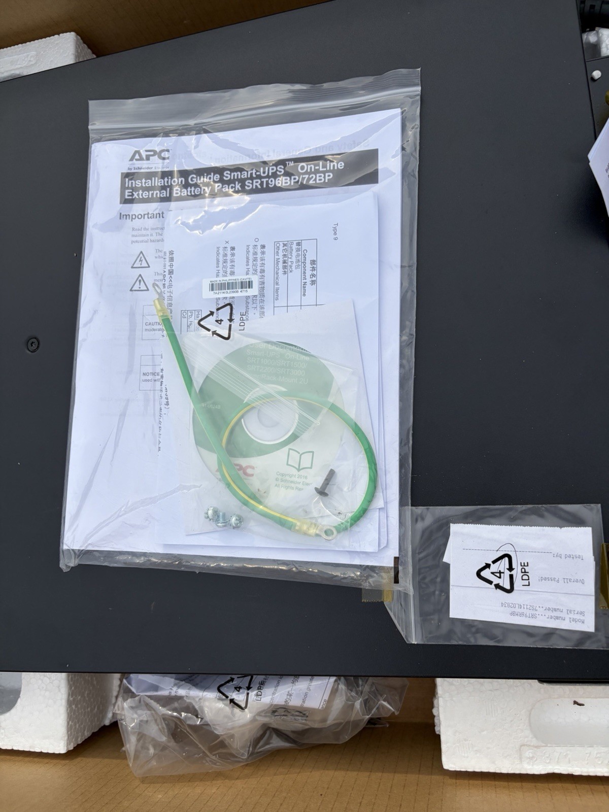 APC Schneider Electric SRT96RMBP