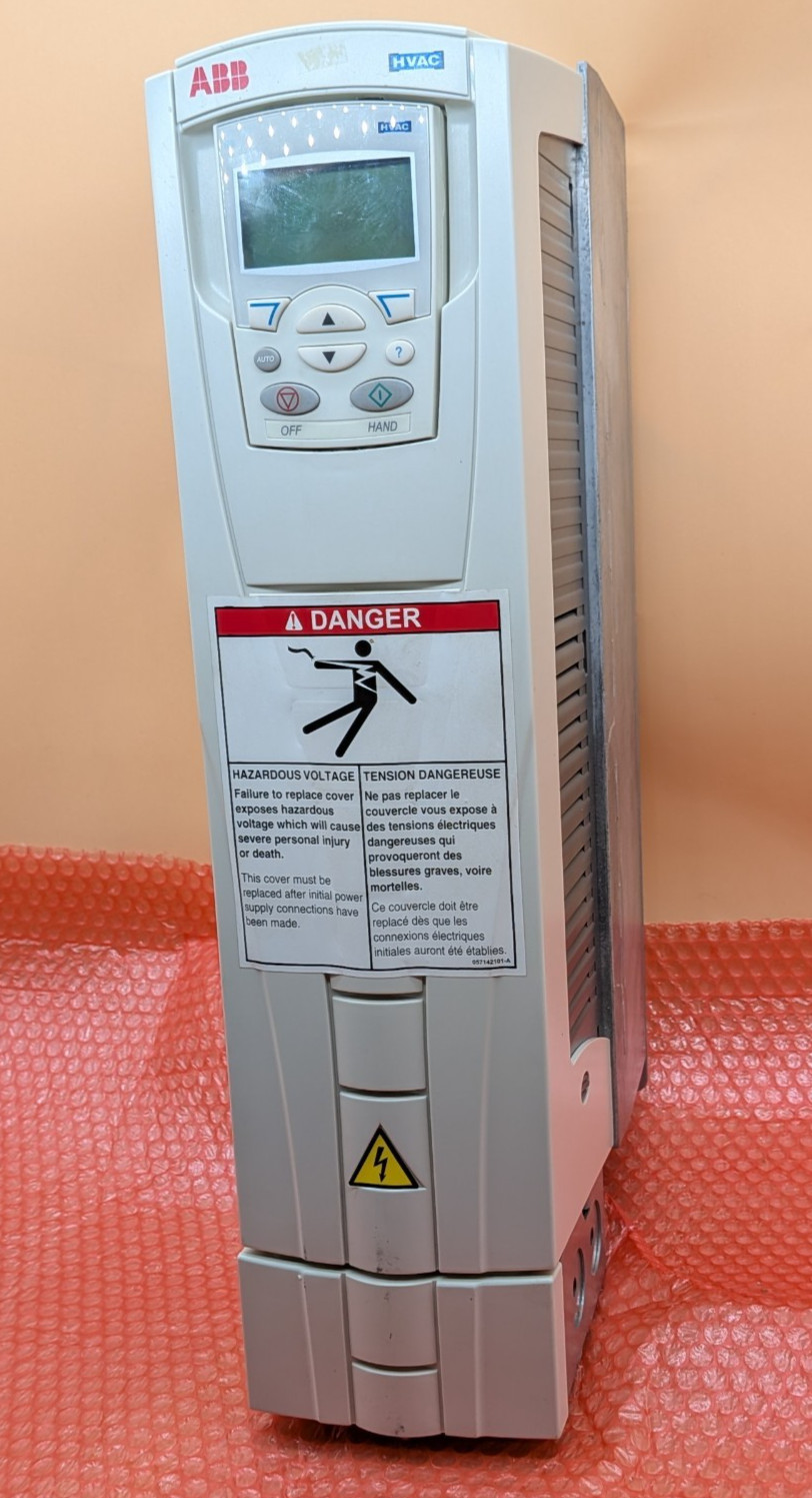 ABB HVAC Variable Frequency Drive ACH550-UH-031A-2 5-10HP 15.2A-30.8A 208-240VAC