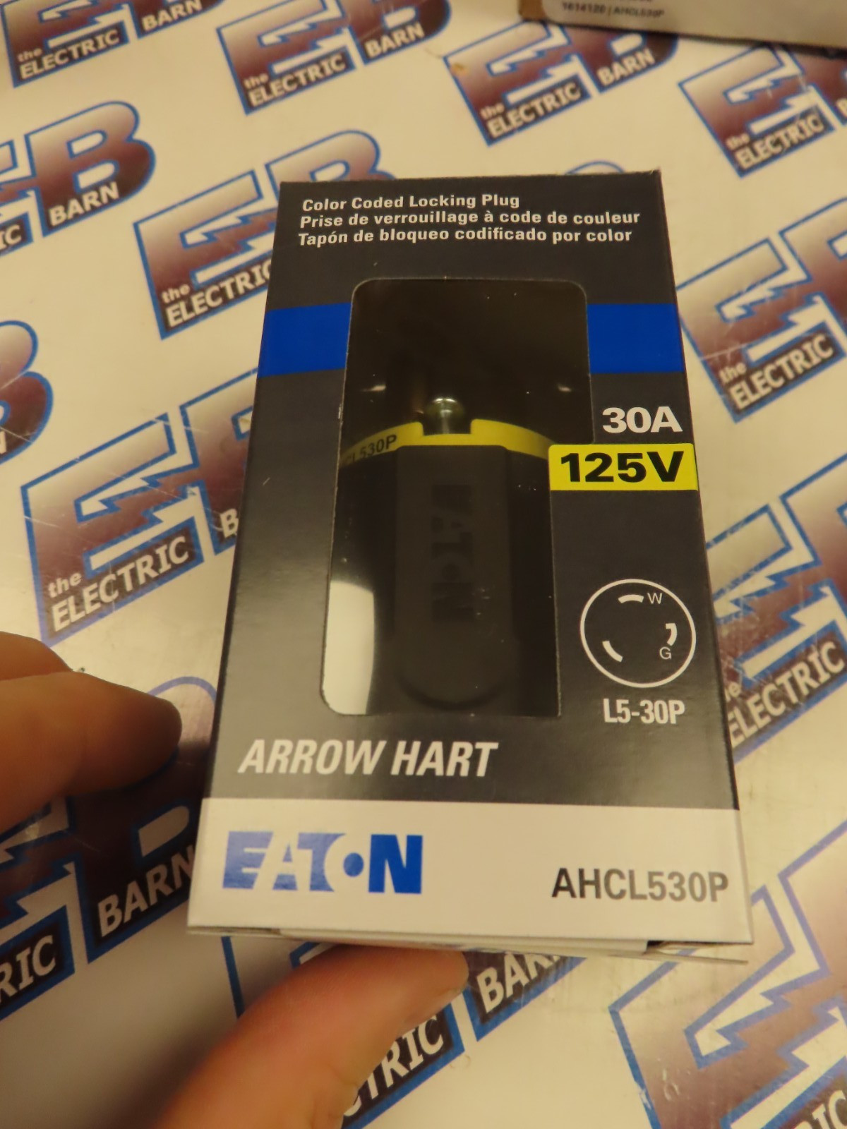 Eaton AHCL530P Plug (1) 30 Amp 125V 2P3W Twistlock Yellow L5-30P -NEW-B