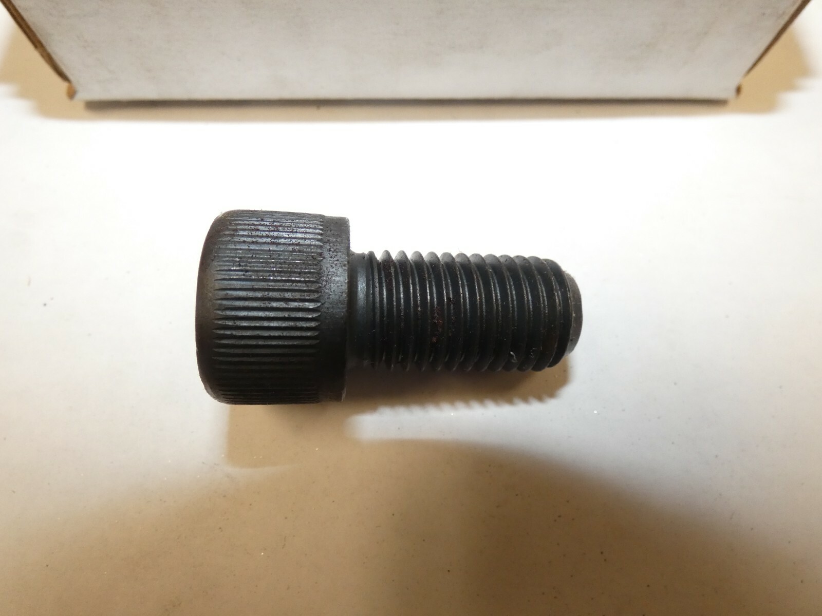 M16-2.0 x 30mm ISO 4762 Hex Drive Class Black Oxide Finish, 5 ct