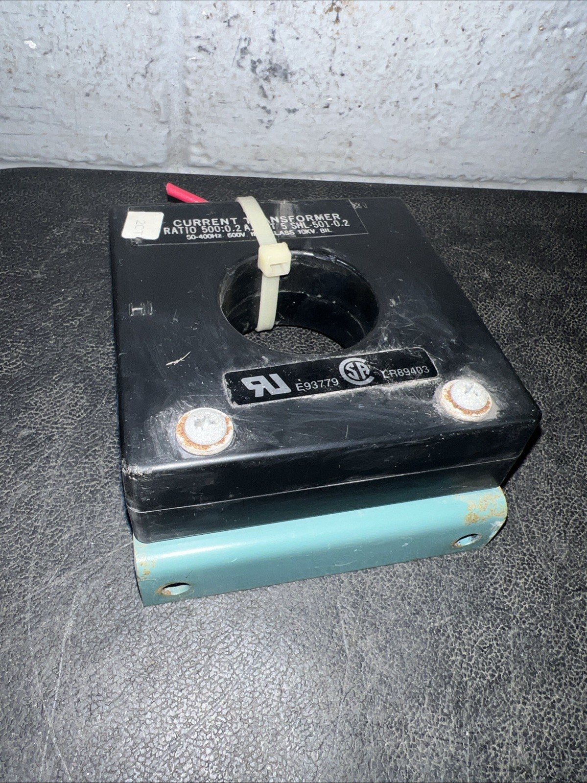 EIL INSTRUMENTS CT RATIO: 500:0.2 50-400HZ 5-SHL-501-0.2 Current Transformer
