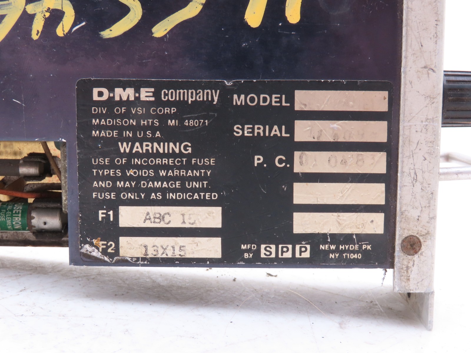 DME SMP15G Micropressor Temperature Controller 240VAC 15A Max 3600W