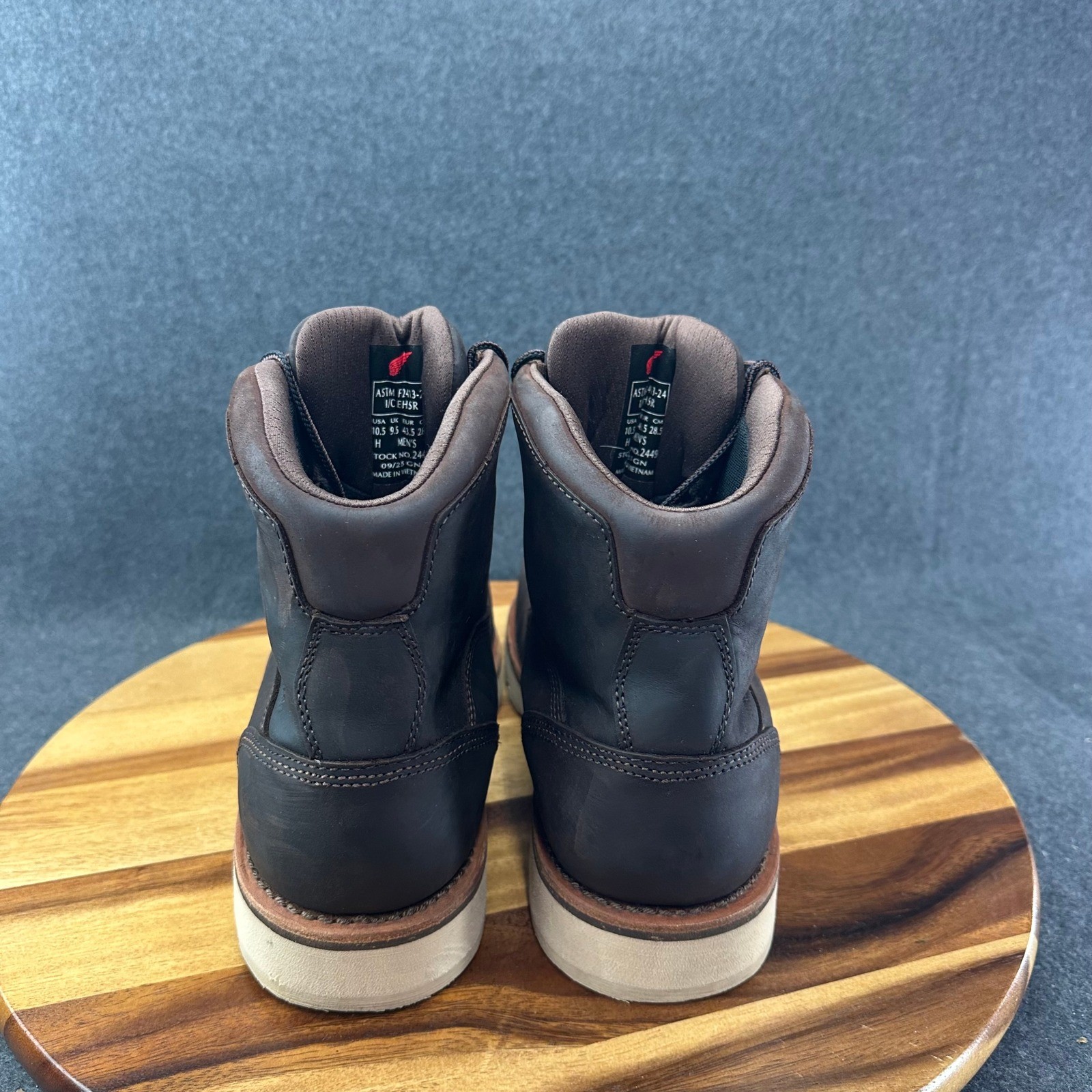 RED WING Traction Tred Lite 2449 Men’s Sz 10.5H Safety Toe Waterproof Work Boots