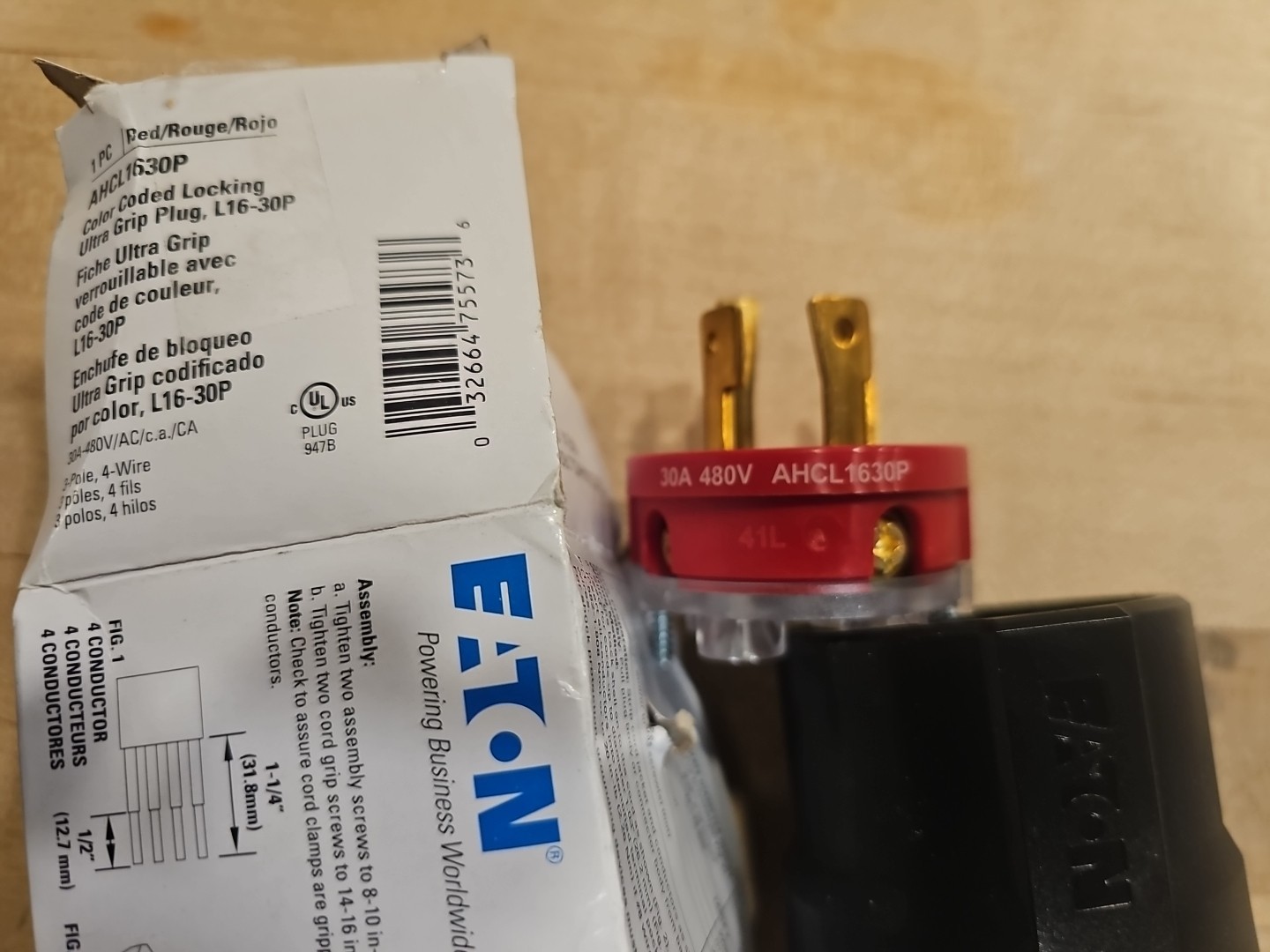 Eaton AHCL1630P HBL2731 71630NP L16-30P 30 Amp 480V Twist Lock Male Plug NEW