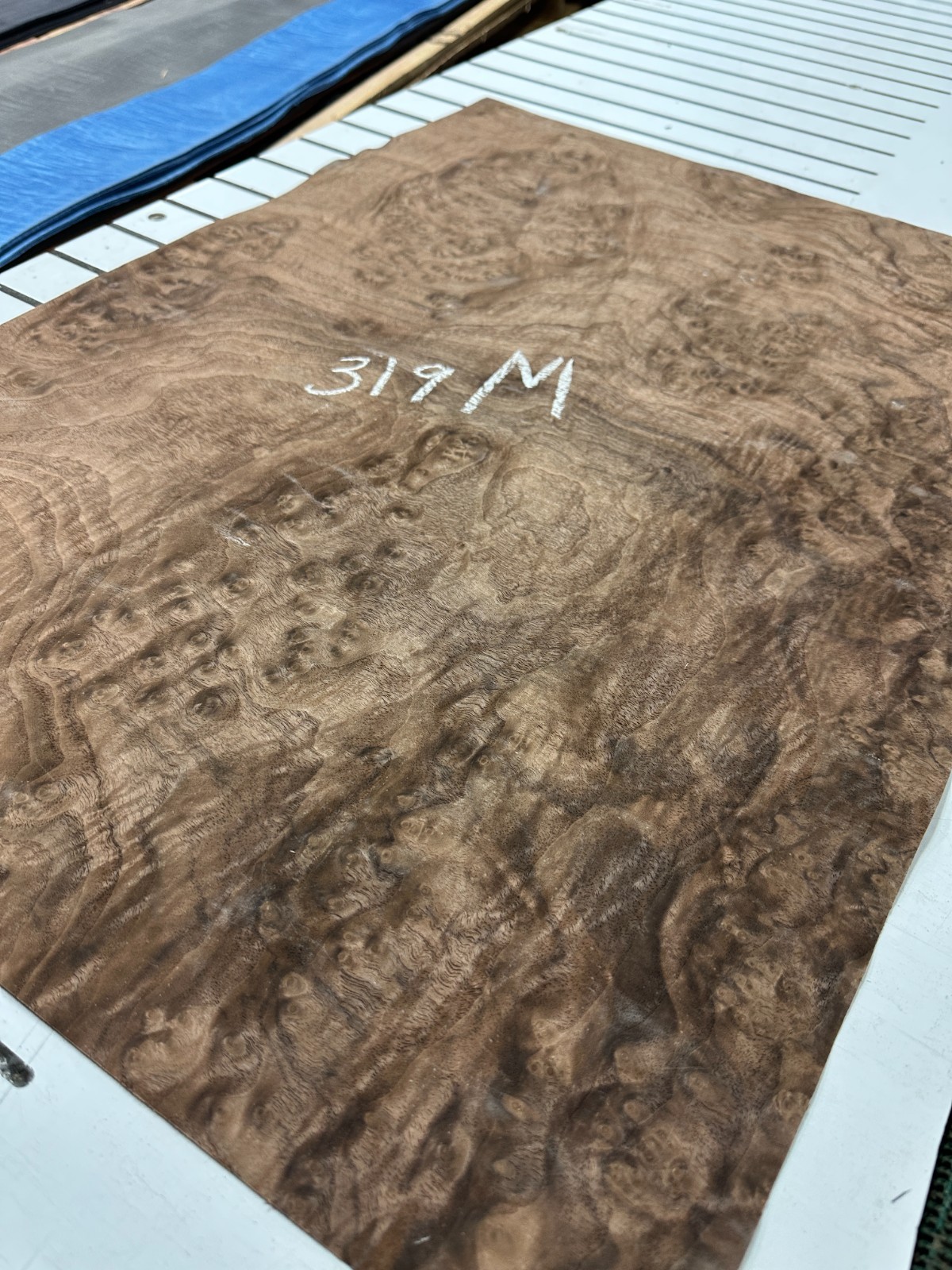 Walnut Burl Raw Wood Veneer ONE sheet 30» x 28» 319M