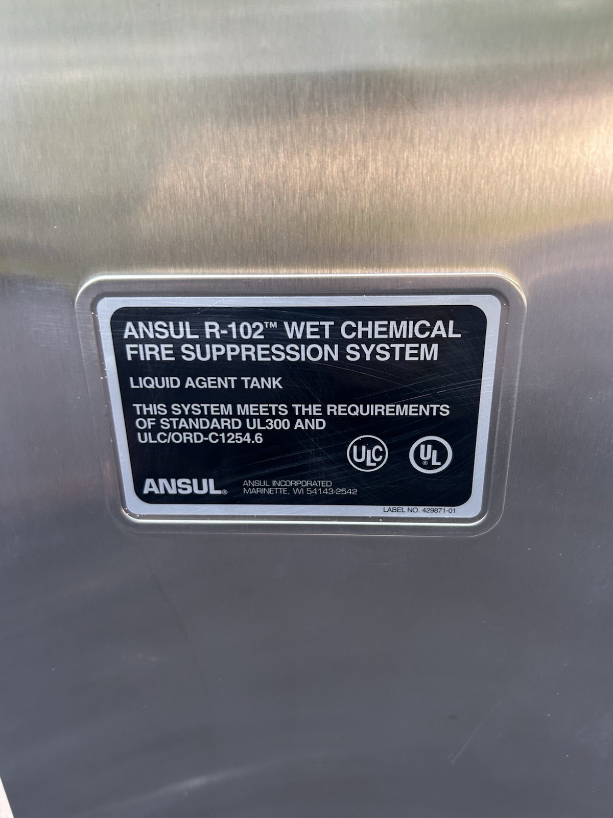 Ansul R-102 Single Tank Enclosure, Stainless Steel – [429870]