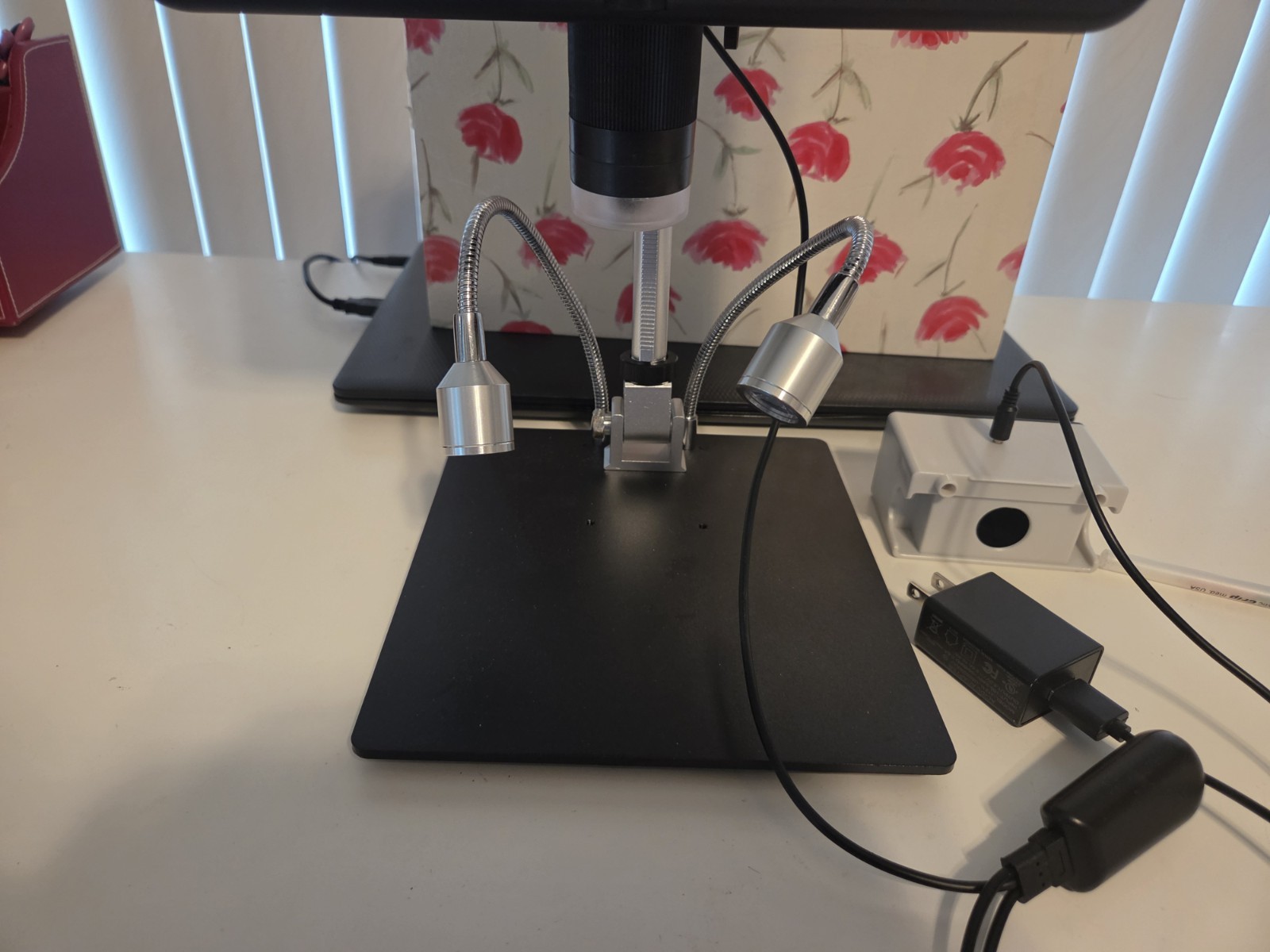 Andonstar LCD Digital Microscope for Soldering, Coin Black. Must Read!