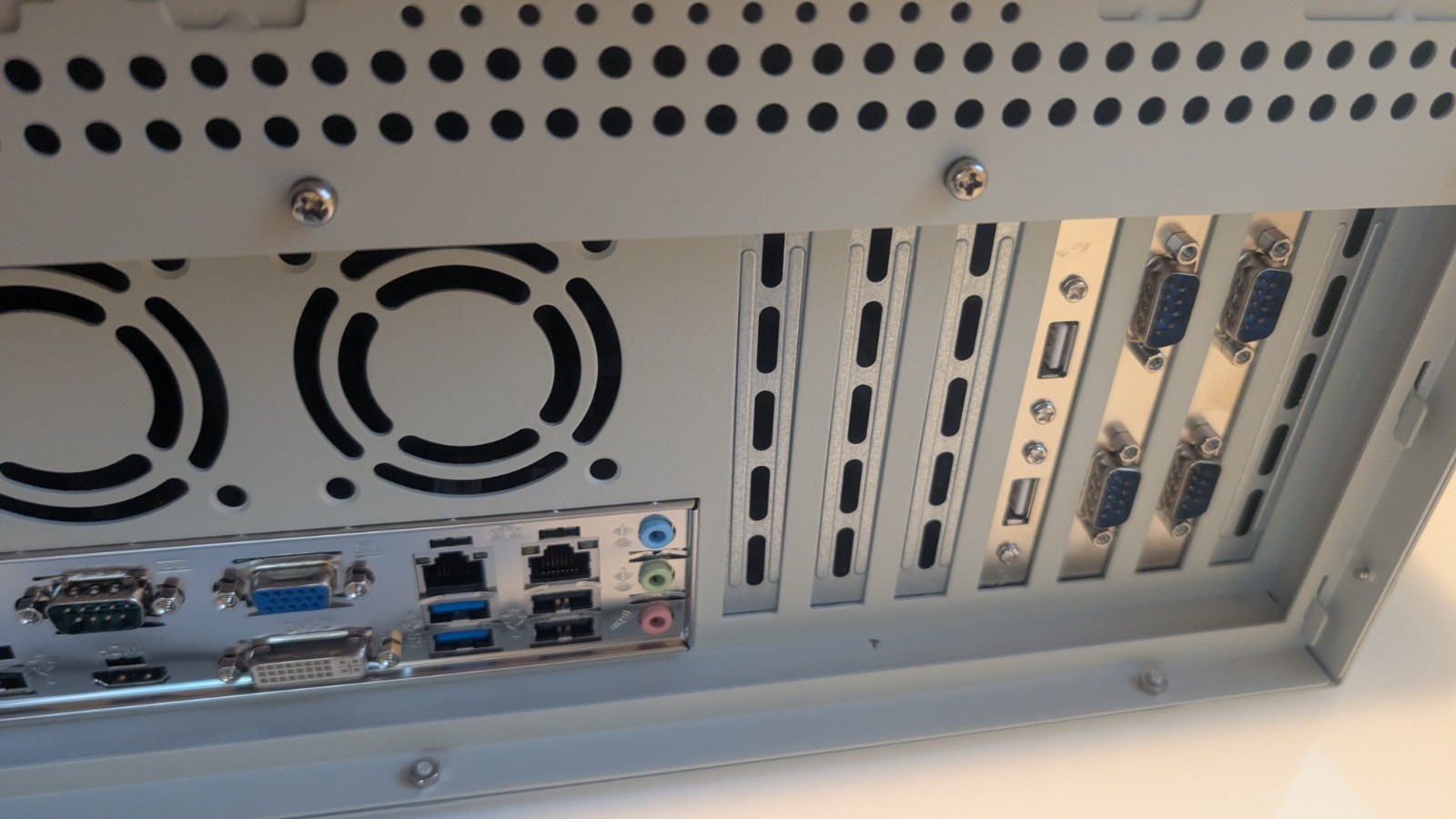 RACK-360GWATX-R22-ISH IEI INDUSTRIAL Computer PC 500SSD Intel I7-4790 3.6G