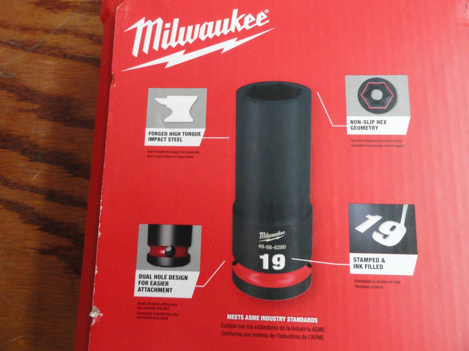 Milwaukee SHOCKWAVE 1/2 in. Drive Metric Deep Well Impact Socket Set (14-Piece)