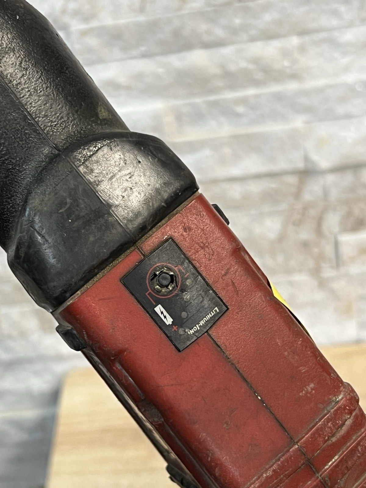 Milwaukee 2471-20 M12 Cordless Copper Tubing Cutter – FOR PARTS OR REPAIR