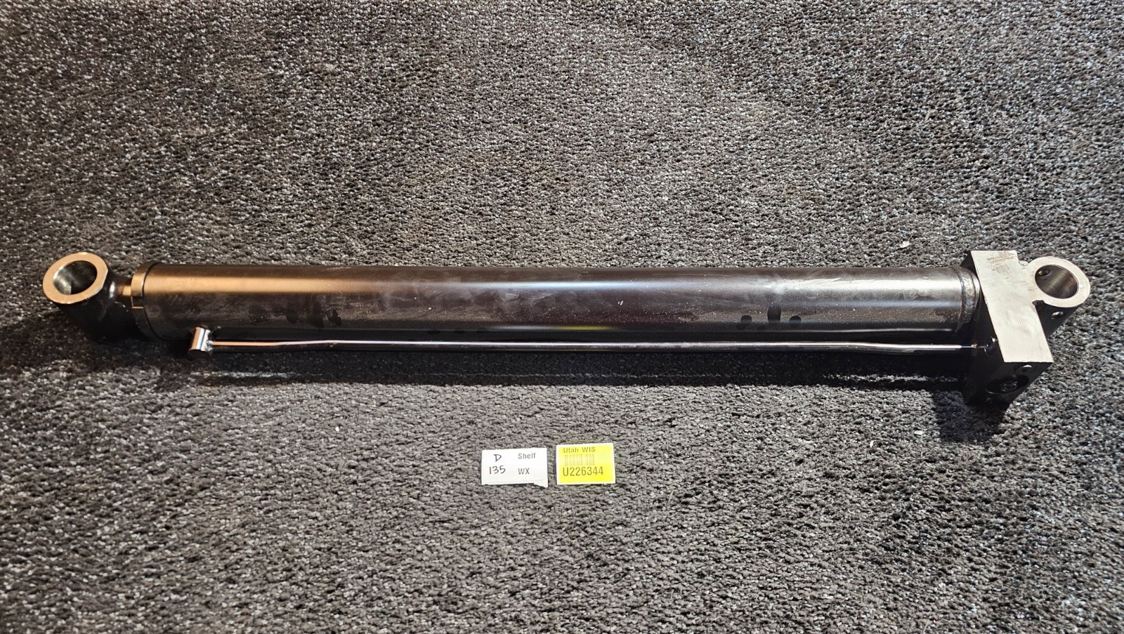 Hydraulic Welded Cylinder 2.89″ OD x 36″ Retracted Length x 1.77″ Rod Diameter