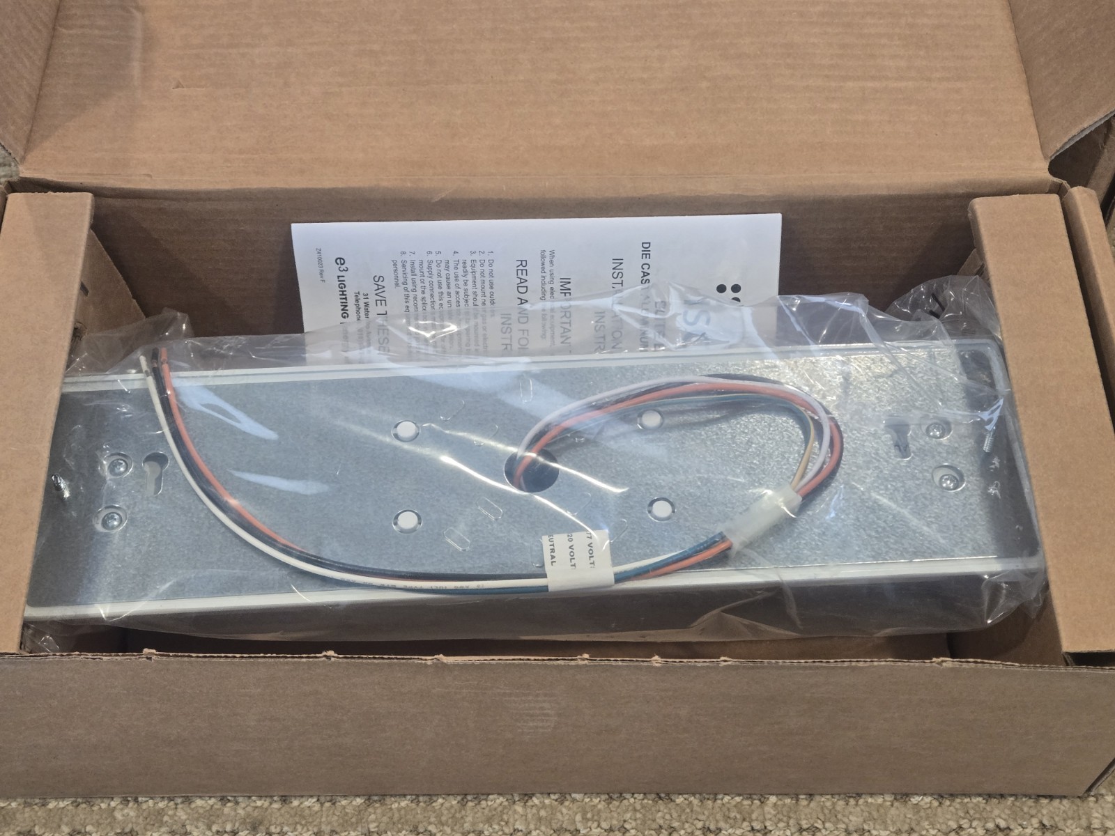 Lot: 2 Isolite AX1-WW Exit Signs – Red Letters/White Housing Wall Surface Mount