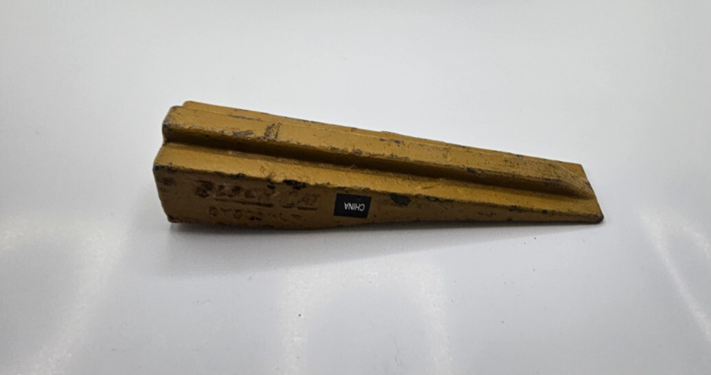Black Cat 6Y-5230 LP Scarifier Bucket Tooth Tip fits Caterpillar