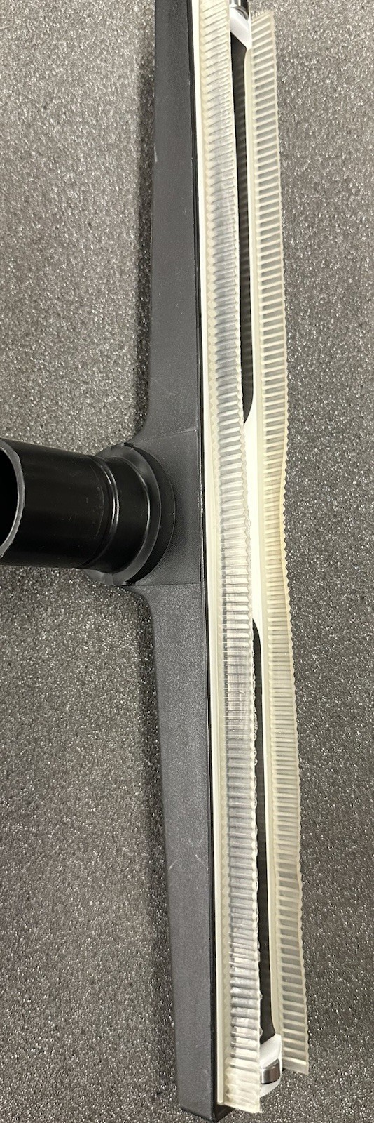 Kaivac 14 1/2 in Squeegee Head