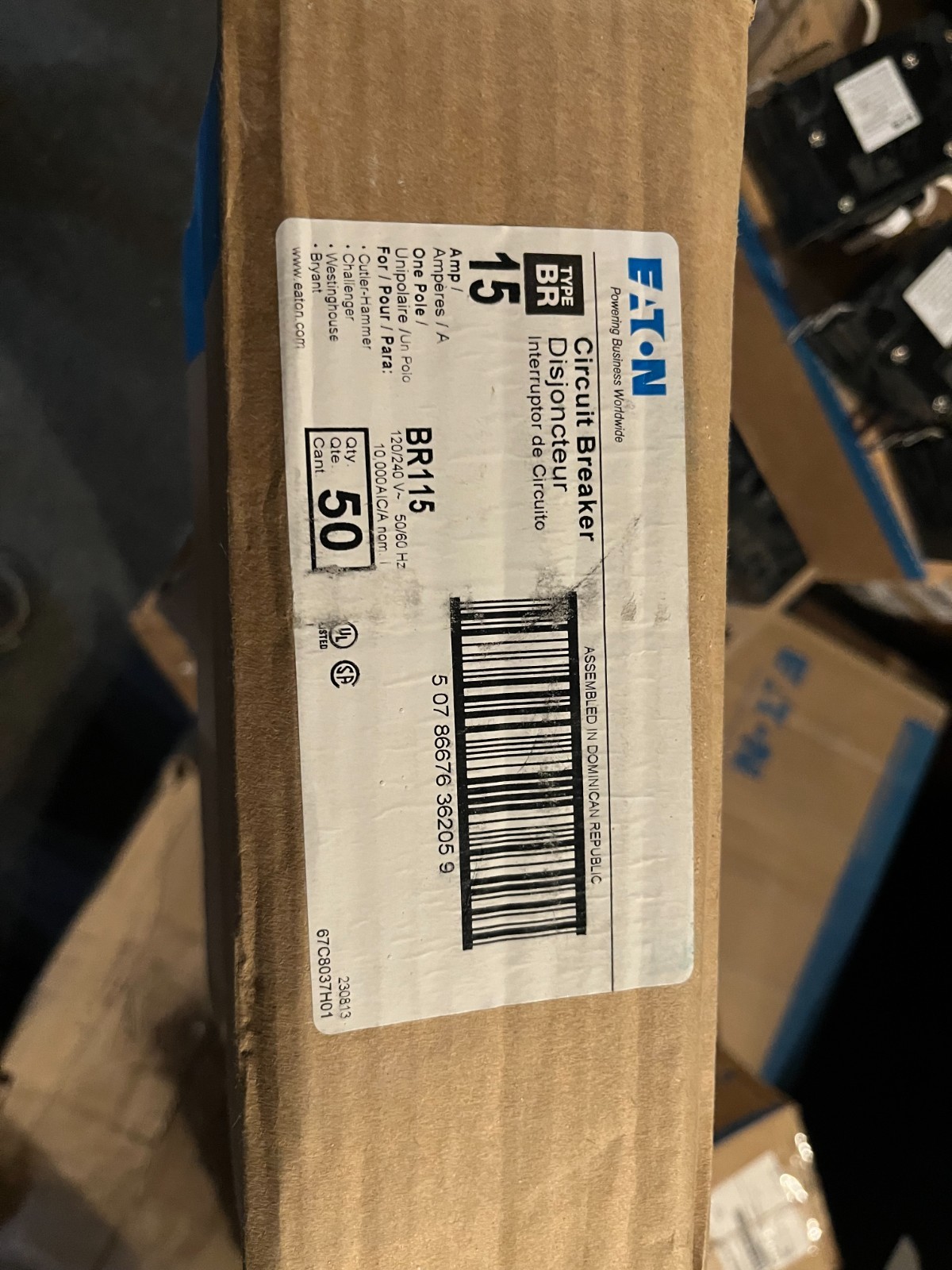 New Eaton BR115 15 Amp 1 Pole 120/240V Circuit Breaker Box of 10