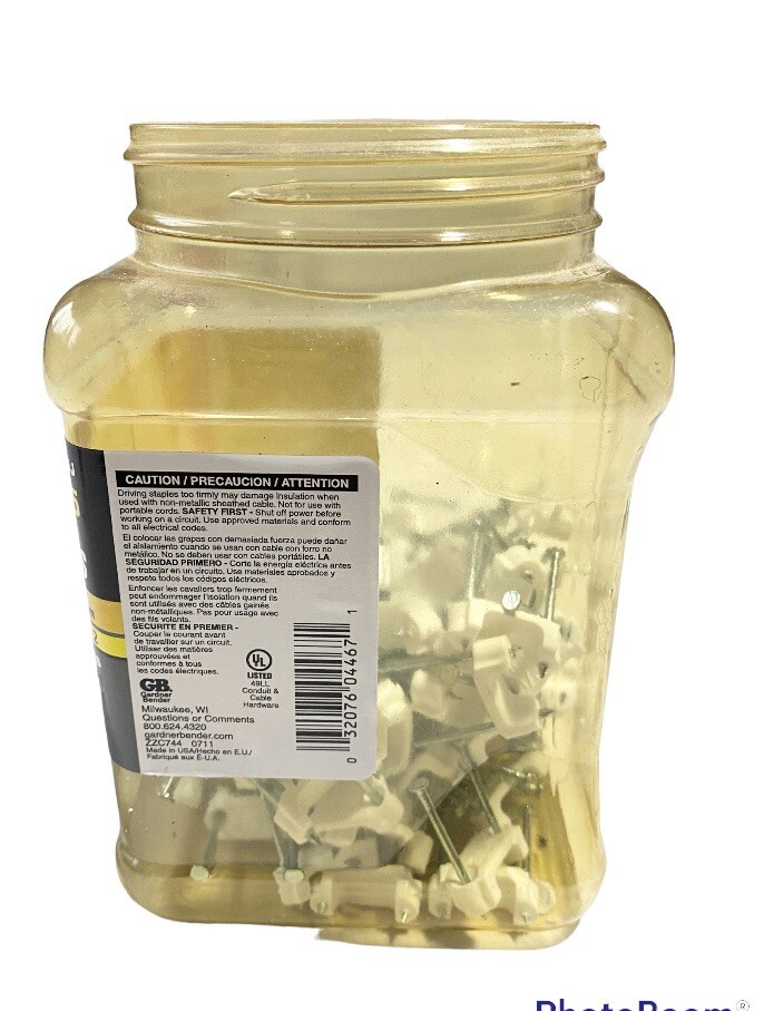 Gardner Bender 1/2 in. W Plastic Insulated Cable Staple About 100 Staples