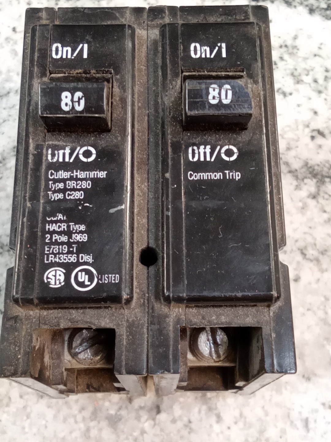 EATON/CUTLER HAMMER/BR280/C280/ 2 P/ 80 A/ Type BR/C/ Circuit Breaker/USE(19CB4