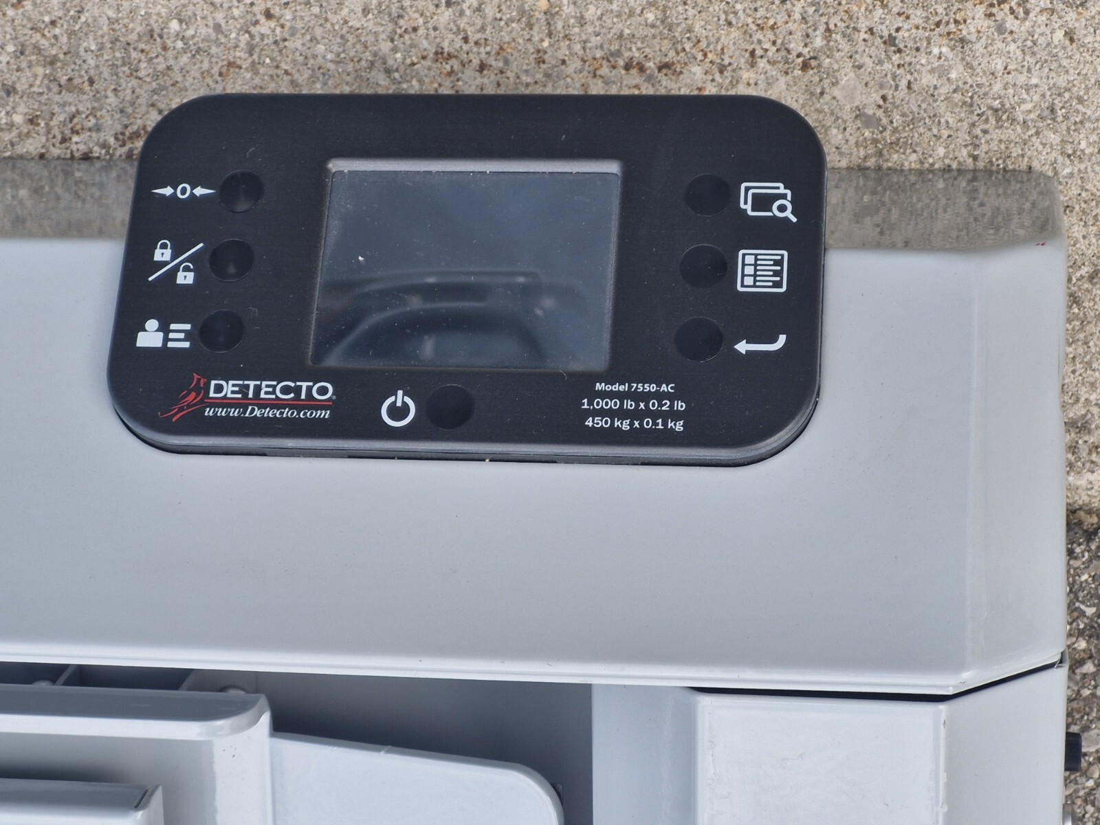 DETECTO 7550 Wall-Mount Fold-up wheelchair scale