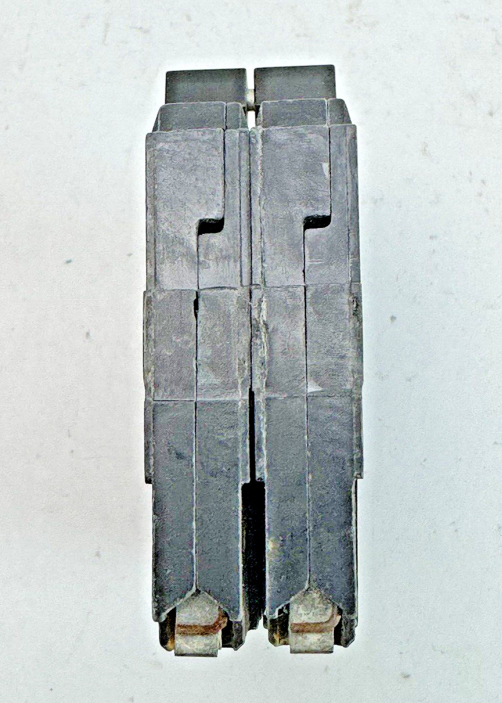GE *LOT OF 3* – THQP250 – COMMON TRIP CIRCUIT BREAKERS – 2 POLE, 50 A, 240 VAC