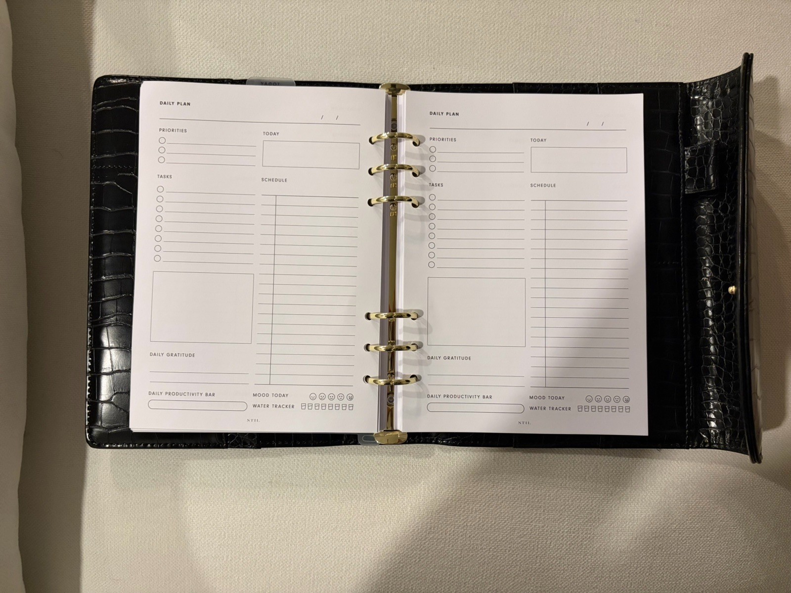 Stil a5 Croc leather binder