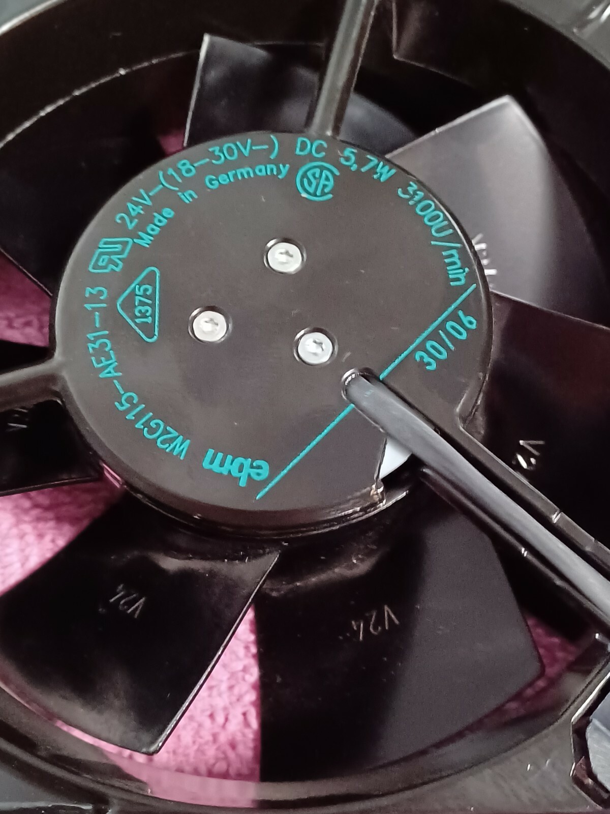 NEW EBM W2G115-AE31-13 Cooling Fan 24V