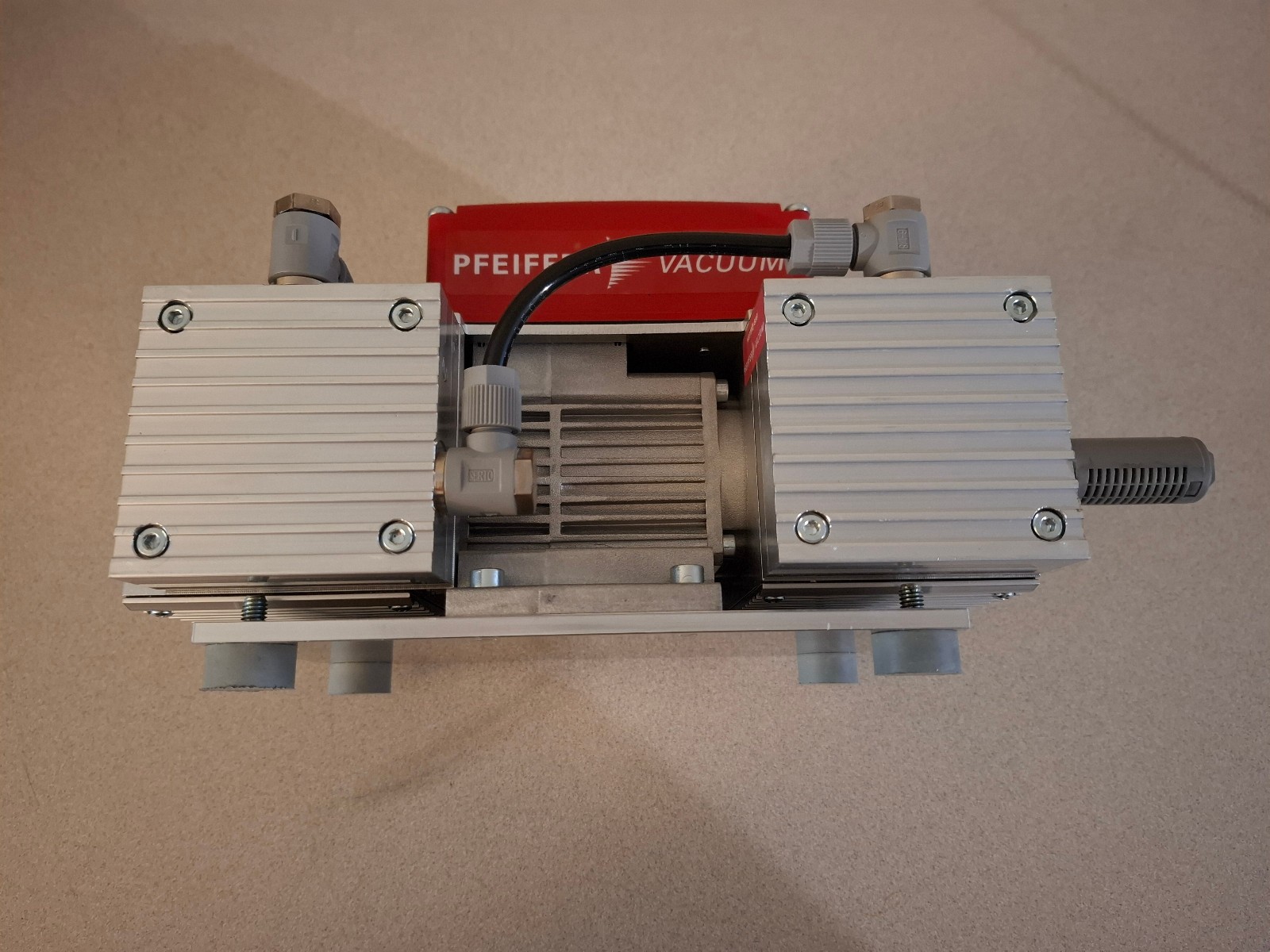Pfeiffer Vacuum Diaphragm Pump, MVP 015-4 DC, PN#PKT05069, FOR PARTS or REPAIR