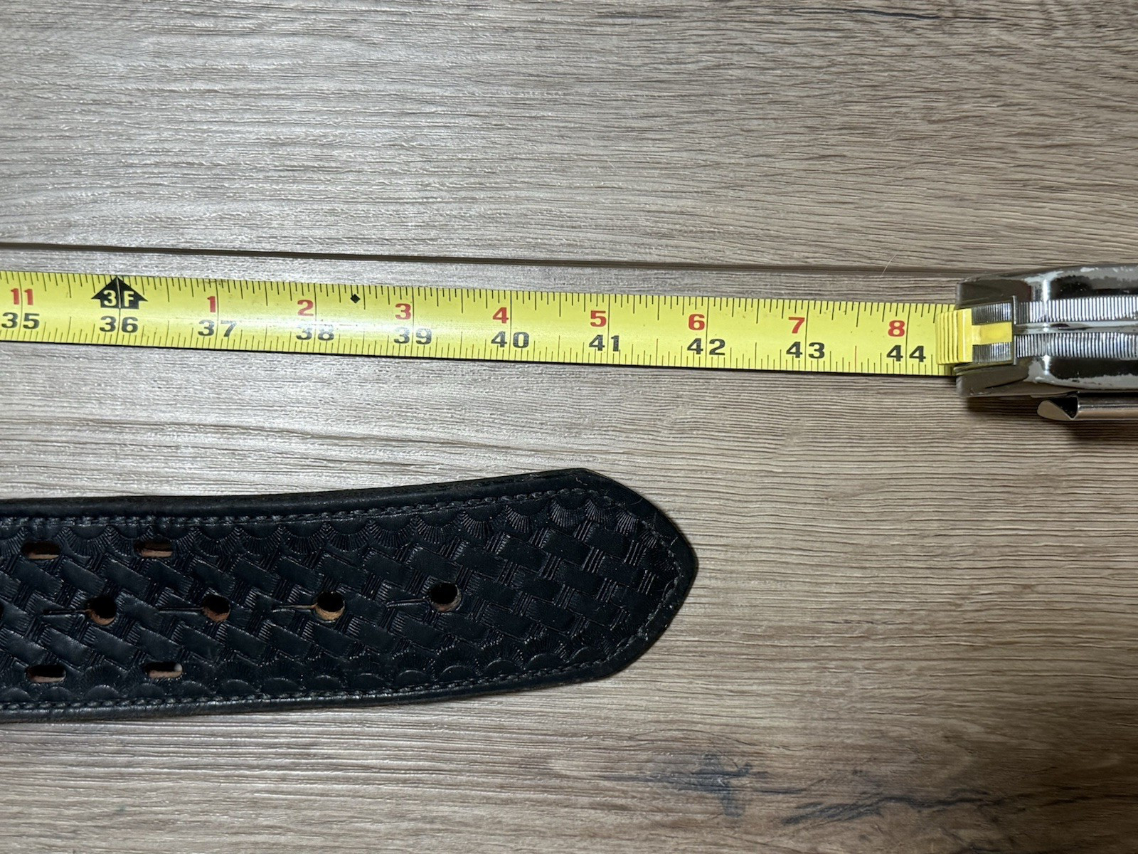 Vintage Smith & Wesson Black Leather Basketweave Duty Belt Size 34 / 42″ Inches