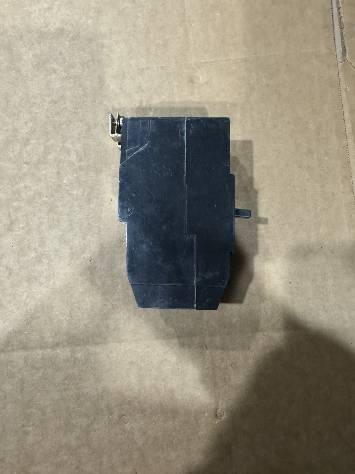 GE TEY220 20A 2 Pole 480/277V Bolt On New TakeOut Circuit Breaker FREE SHIPPING