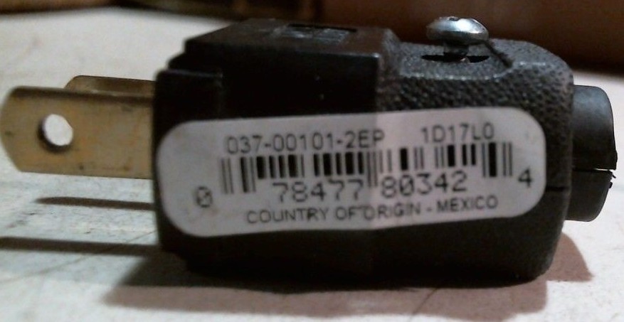 Leviton 037-00101-2EP Hinged 15A 125V Black Plug FREE SHIPPING