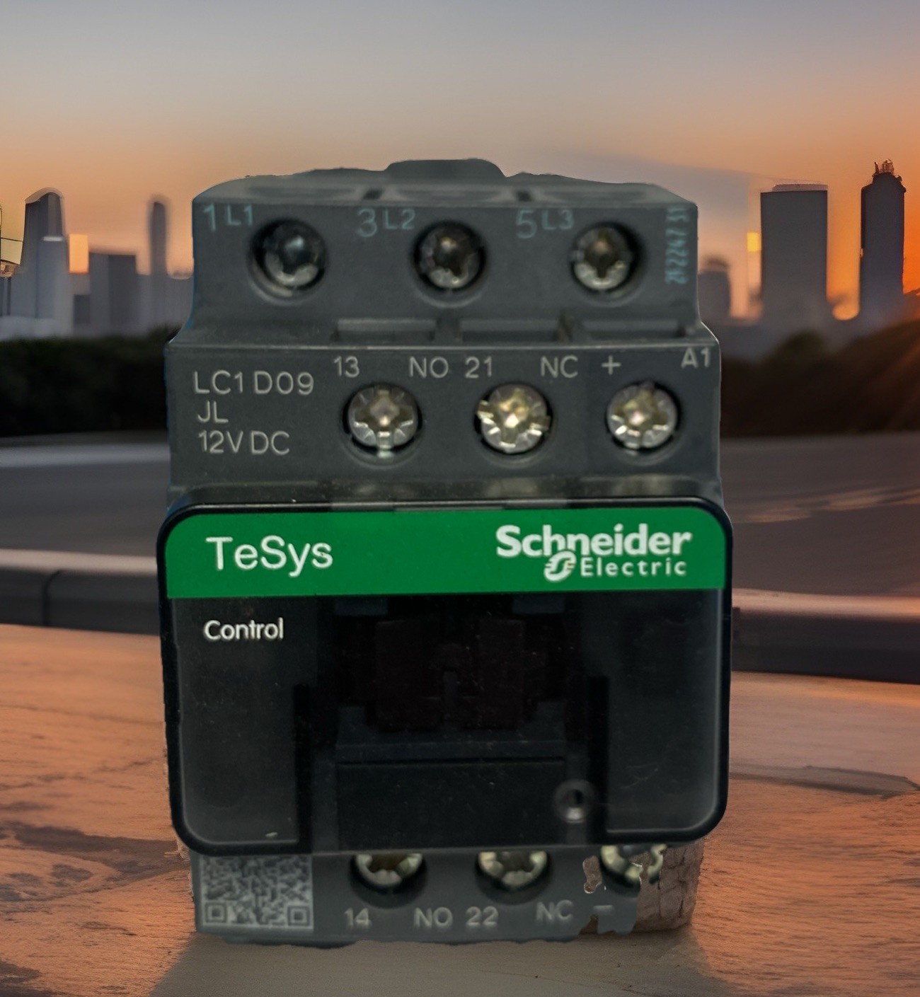SCHNEIDER THERMO KING CONTACTOR 3P CIRCUIT BREAKER TeSys CONTROL LC1D09 OEM USA
