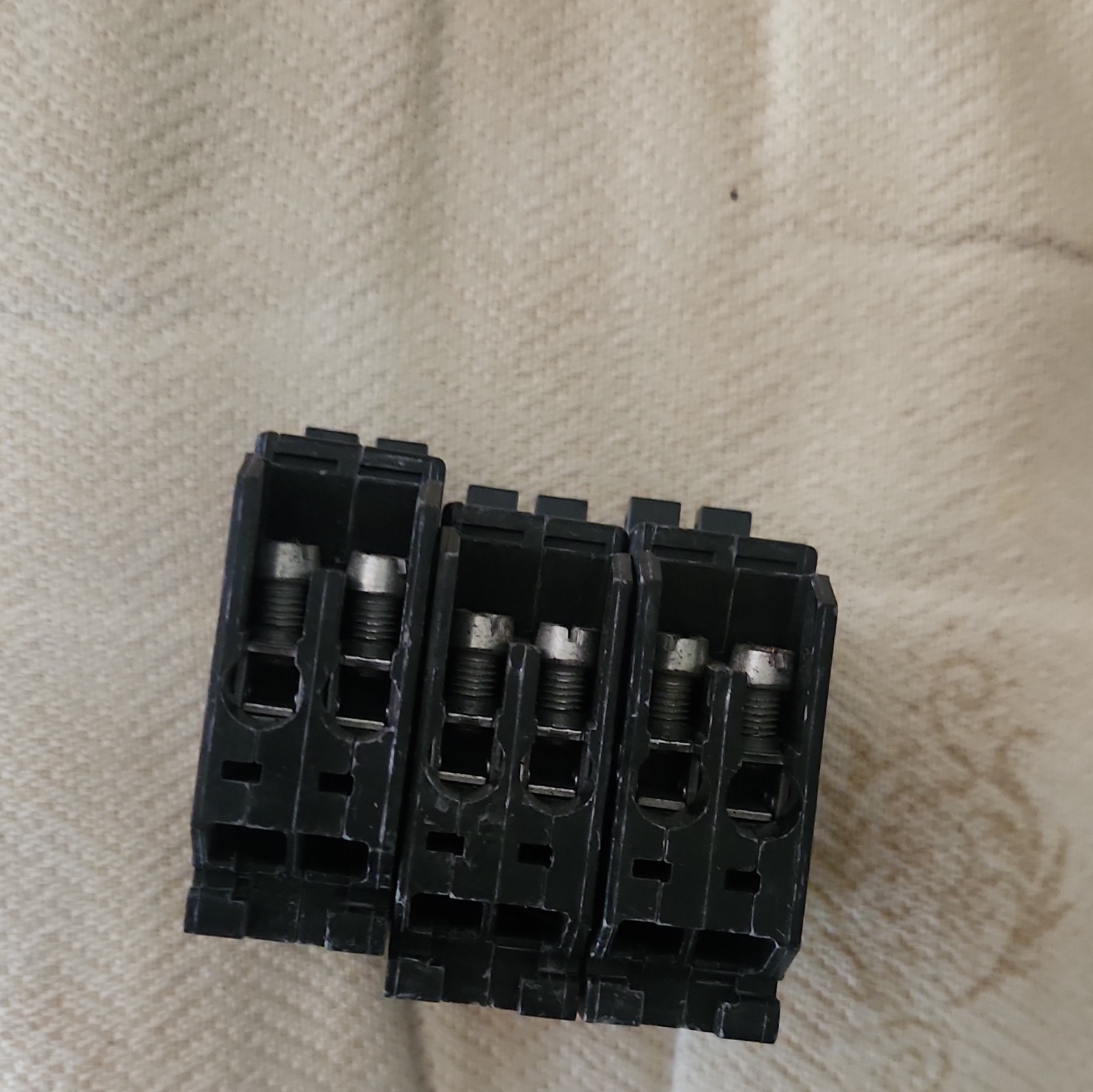 Cutler-Hammer BR2020 DNPL2020 20A 2-Pole Tandem Breaker 120/240V Lot of 3