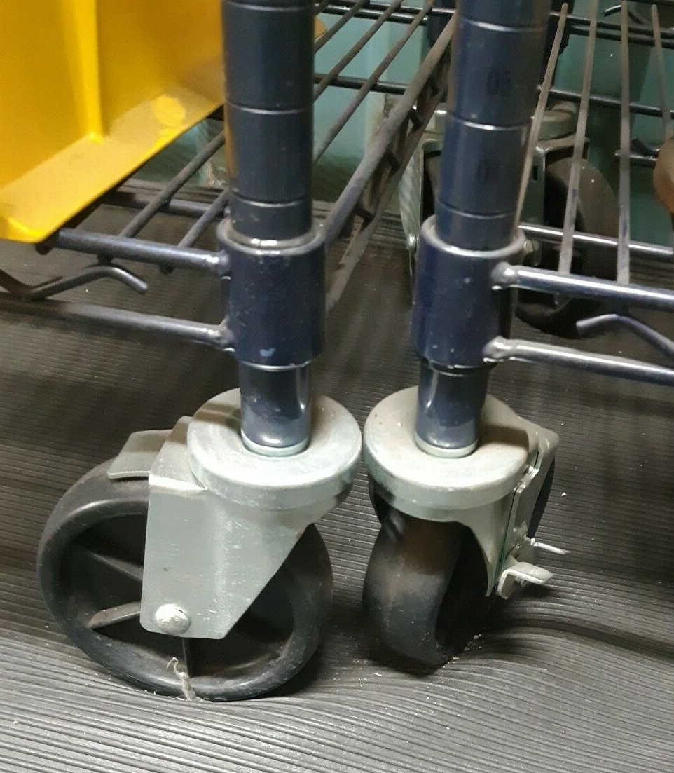 Set of 4 Metro Rack 5″ Casters 2 with Brakes and 2 Without Brakes NSF