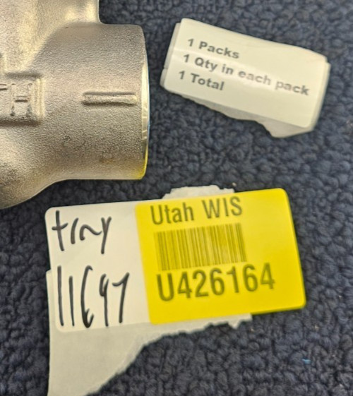 Smith CL-800: 1″ FNPT x 1″ Socket Weld Forged Carbon Steel Wedge Gate Valve