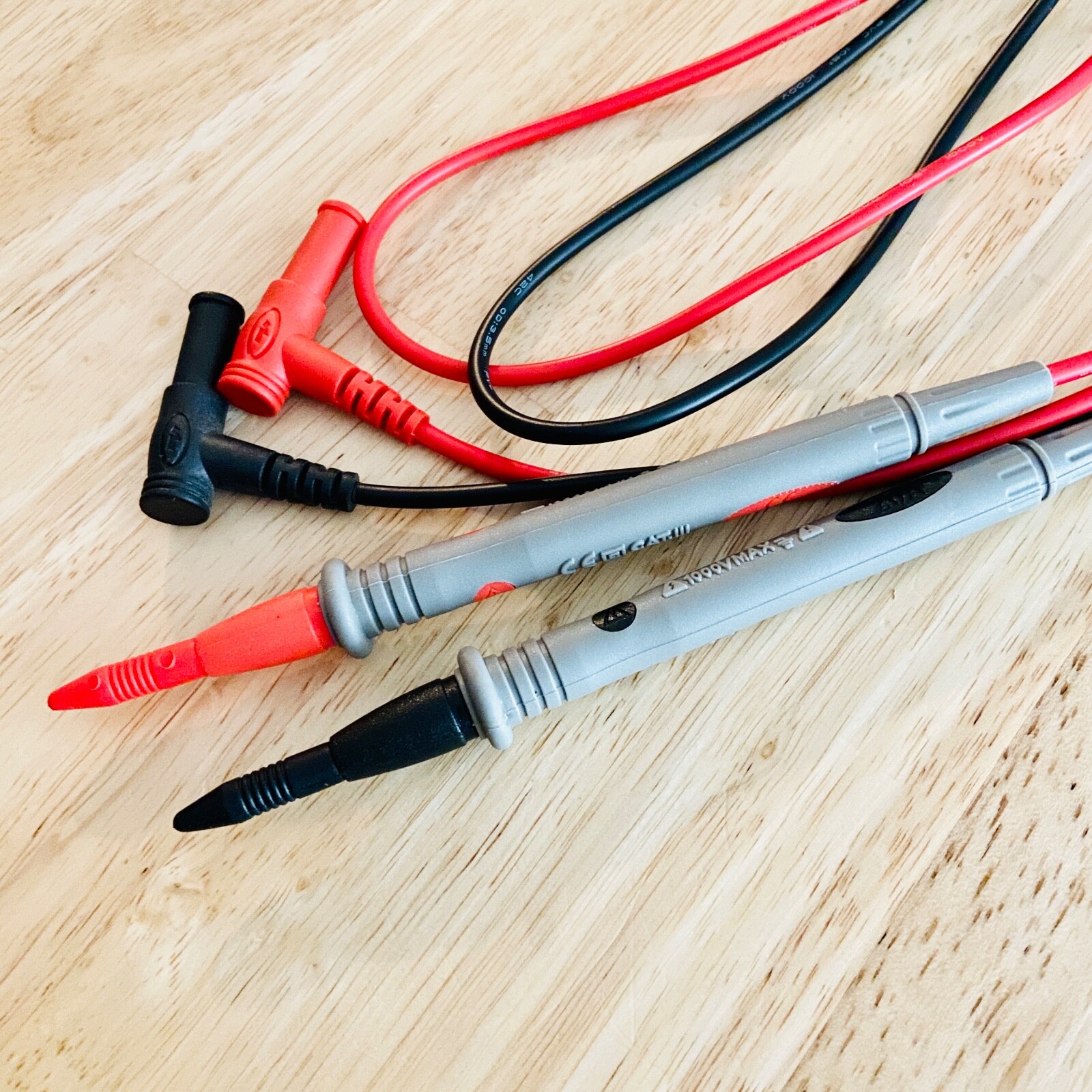 1 Pair Test Lead Probe cable for Digital Multimeter Fluke CAT III 1000V 20A 0.8M