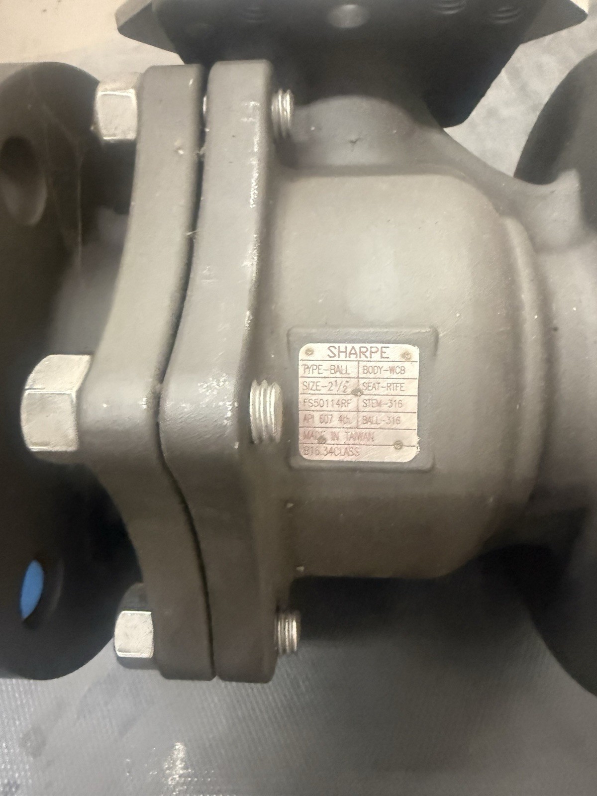 Sharpe 2-1/2in Manual Ball Valve 1000 WOG 150 WSP FS50114R8F with handle.