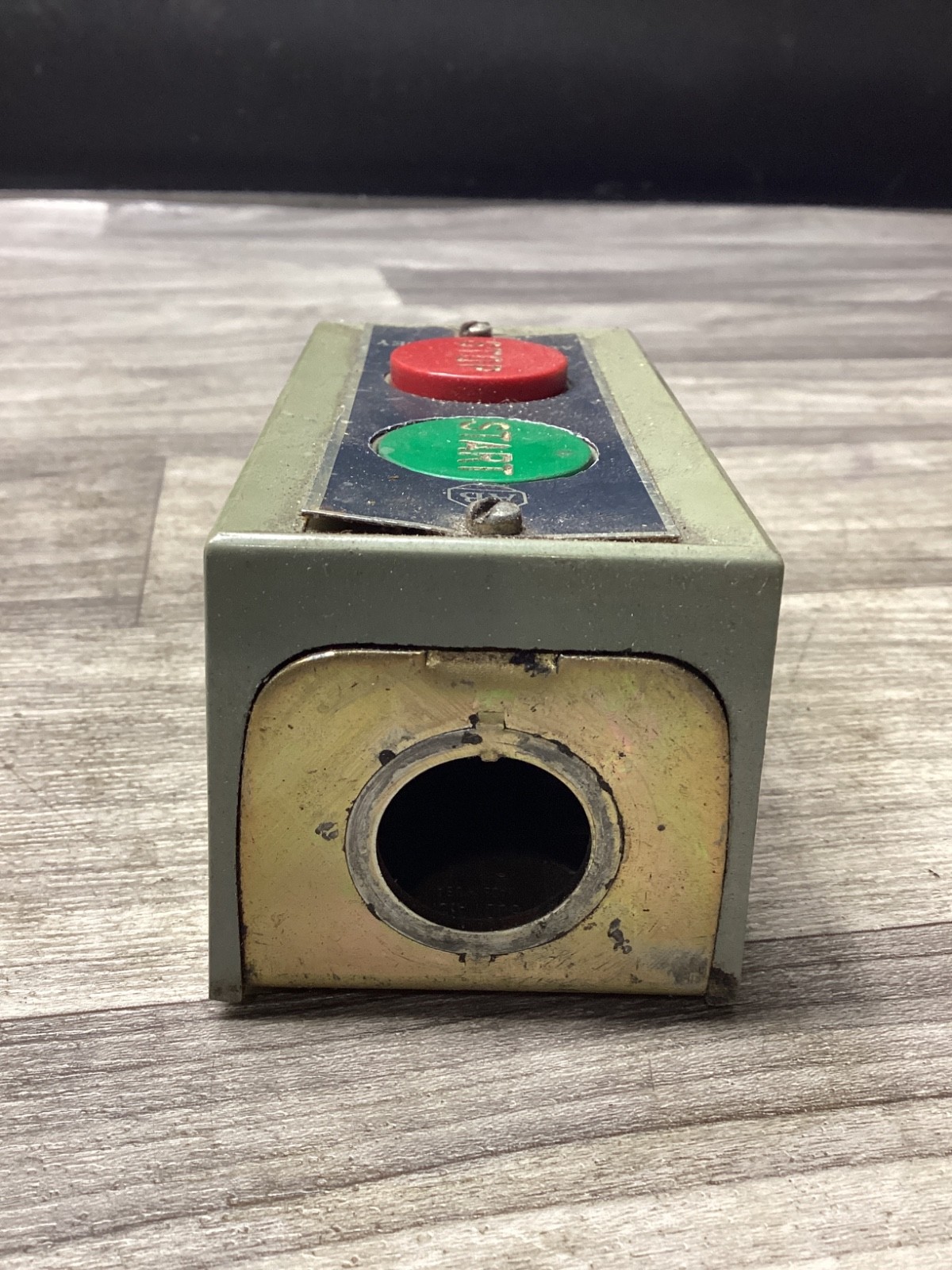 Allen-Bradley Start/Stop Push Button Station #100N92