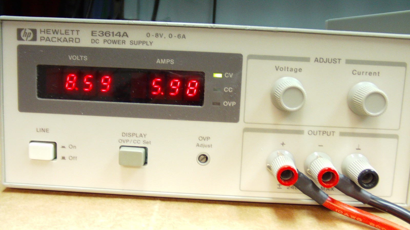 DC Power Supply – HP E3614A, 8V @ 6A , 48Watt, Bench Top Lab Supply