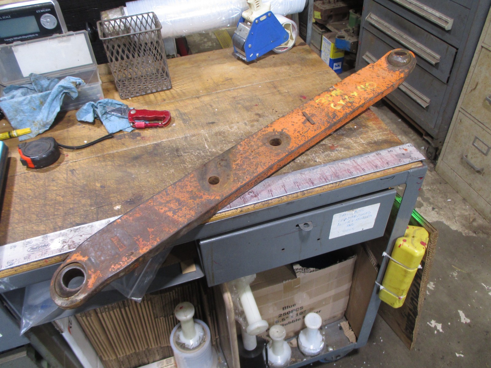 INTERNATIONAL 574, #529872R1, 3 POINT LIFT ARM USED ORIGINAL GOOD CONDITION