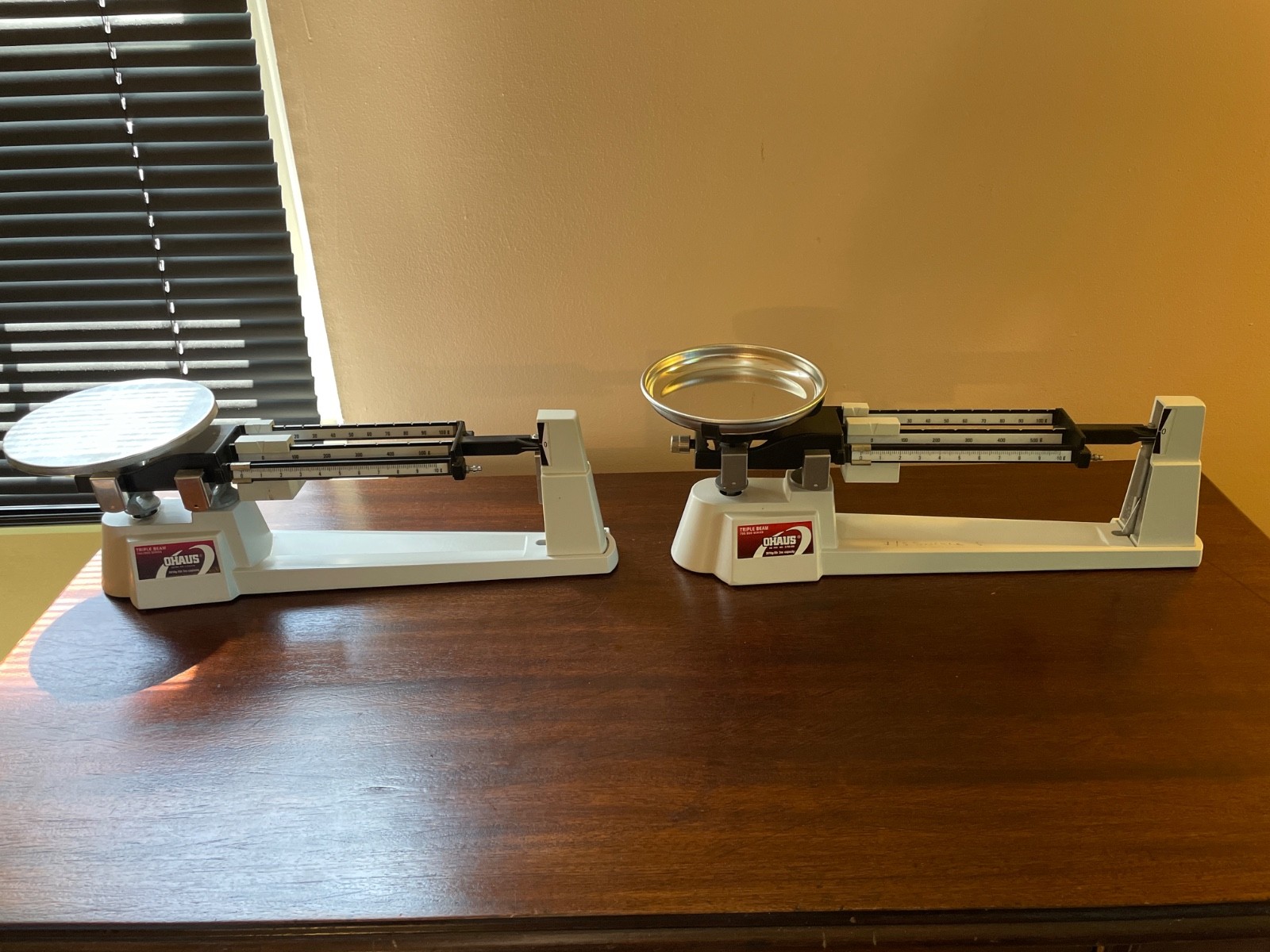 Ohaus Triple Beam Balance 700 / 800 Series 2610g 5lb Scale (Calibrated, Working)