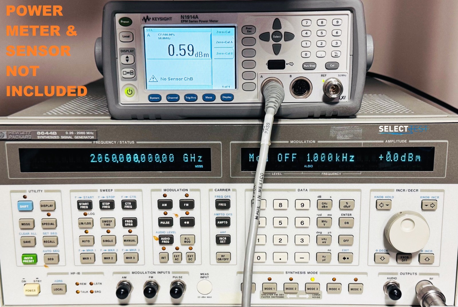 AGILENT (HP) 8644B 0.26 – 2060 MHz SYNTHESIZED SIGNAL GENERATOR *LOOK* (REF.: N)
