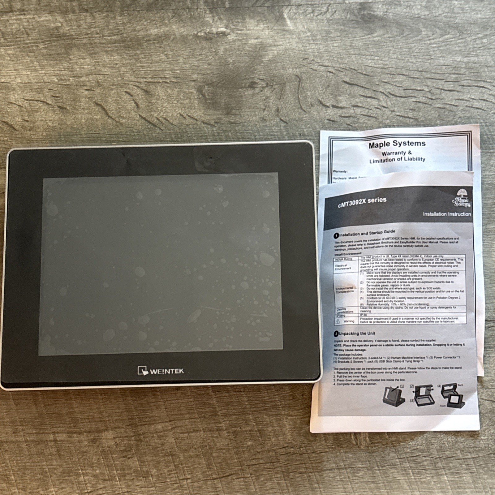 Maple Systems WEINTEK CMT3092X With Cracked Screen everything Else Is Functional