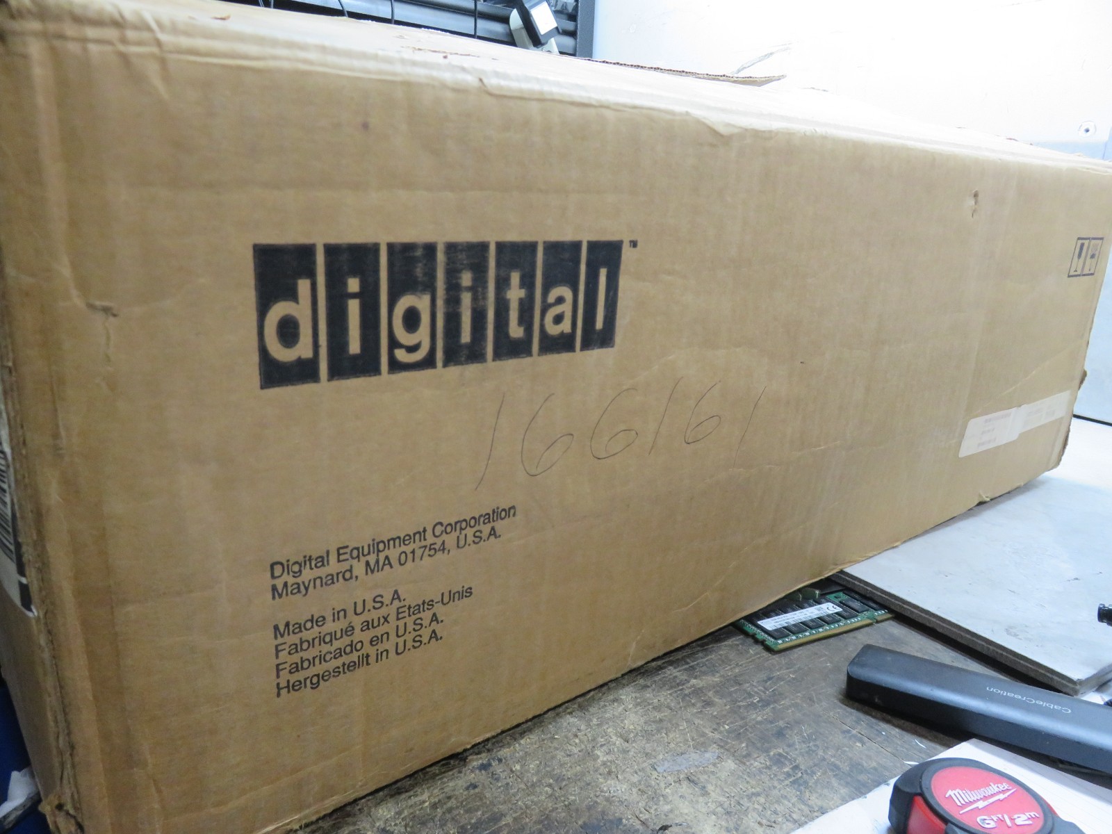 BRAND NEW DIGITAL DMHUB-MB DECHUB900 220-240VAC 12.0/6.0A UNMP