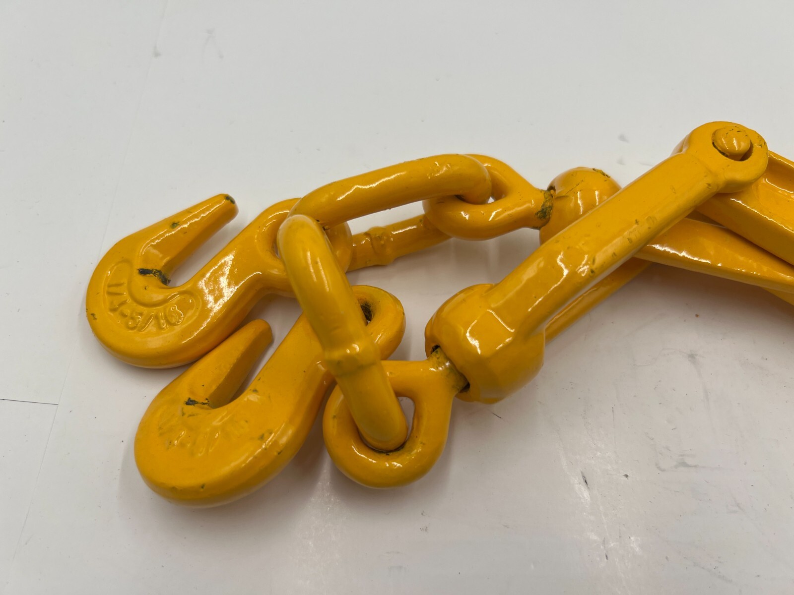 Kingchain Lever Type Load Binder 1/4″ – 5/16″ Grade 70 Max 2200lbs/1000kg Yellow