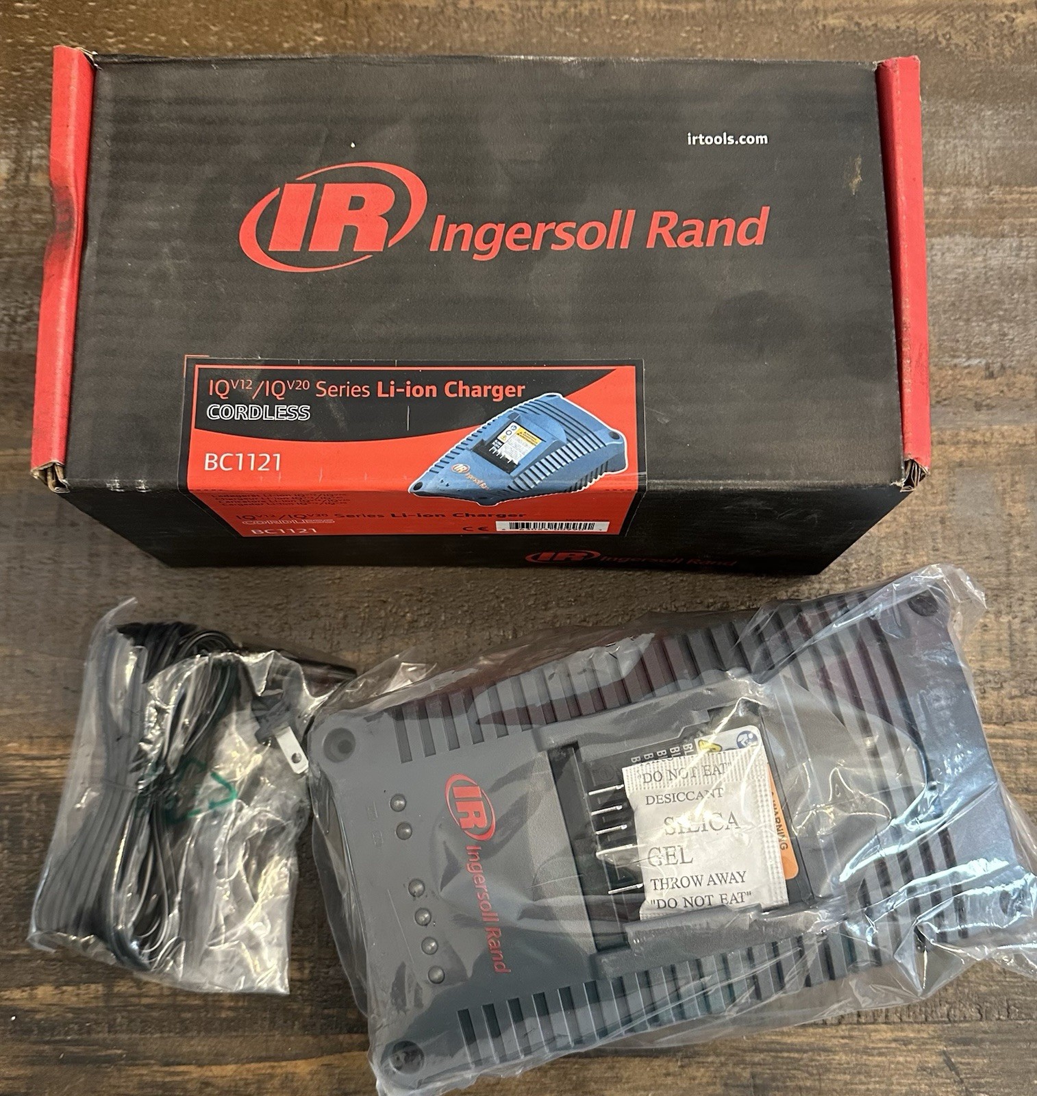 NIB Ingersoll Rand Precision Angle Nutrunner Assembly Tool QX Series QXFN2AT018P