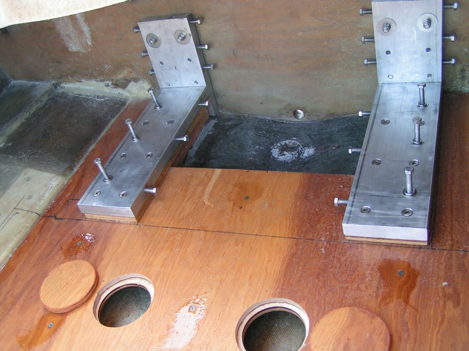 EPOXY RESIN 4 BOAT DECK BUILDING & WOOD ROT REPAIR -4 FIBERGLASSING & SEALING