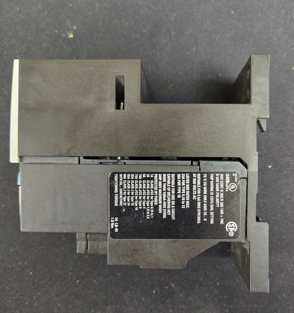 Moeller ZB32-24 16-24A Overload Relay w/ Mounting Base