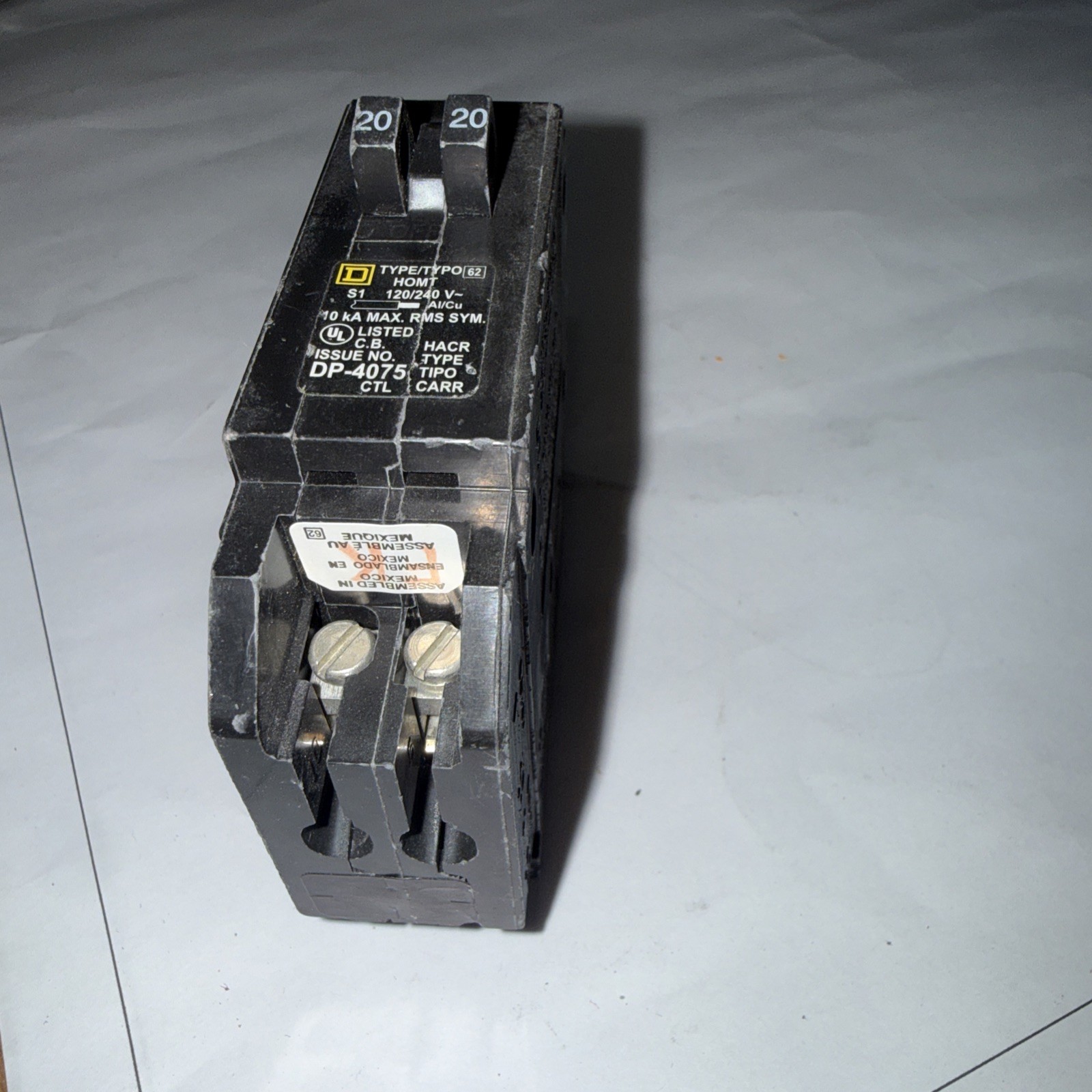 Square D HOMT2020 Homeline 20 amp 1 Pole Tandem Circuit Breaker