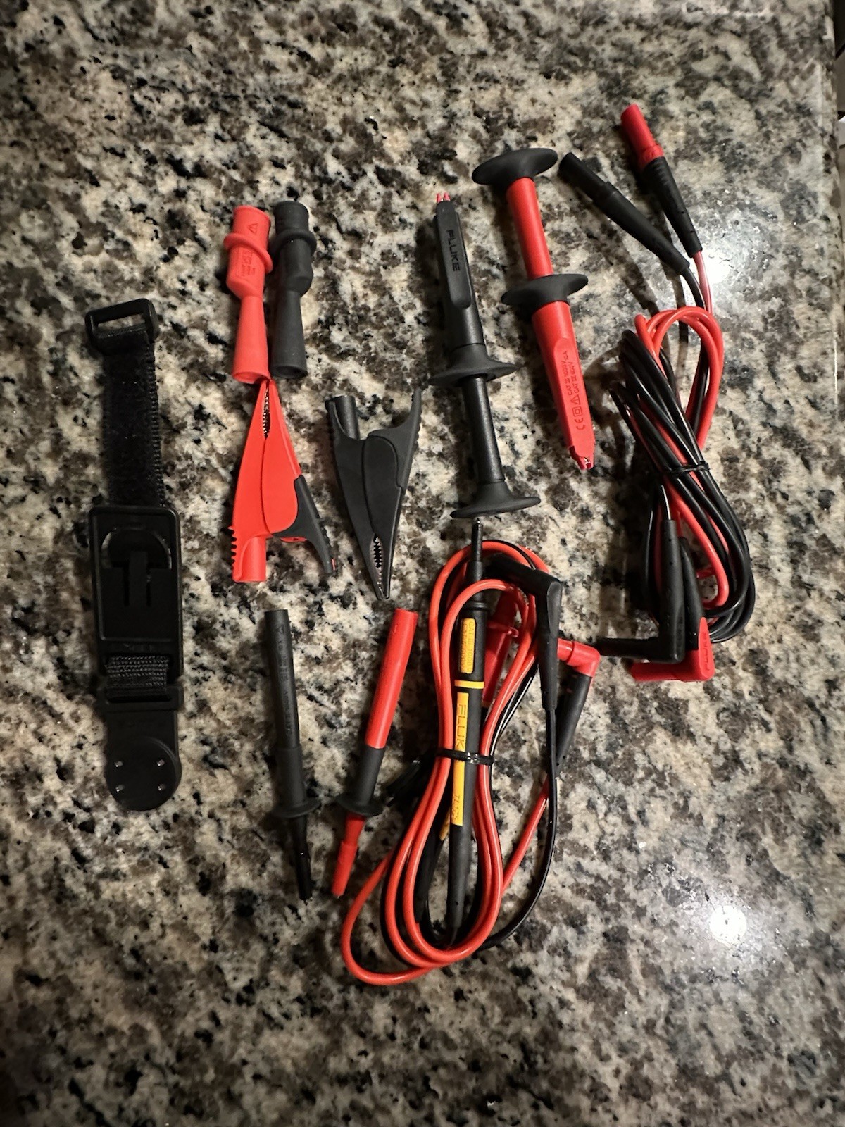 Fluke 87V MAX/E2 KIT True-rms Digital Multimeter Combo Kit