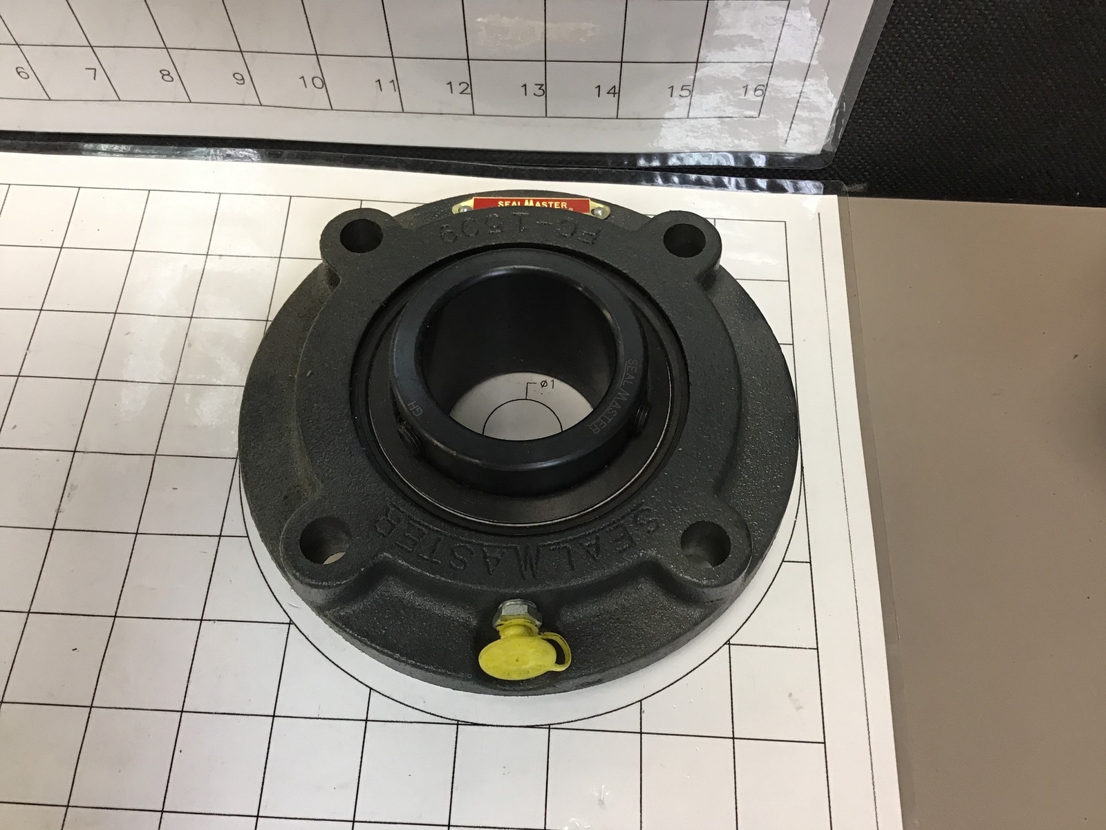 SEALMASTER / MORSE MFC-32 2.000″ ID, 4-BOLT PILOTED FLANGE BEARING, 3.800″ BHC,