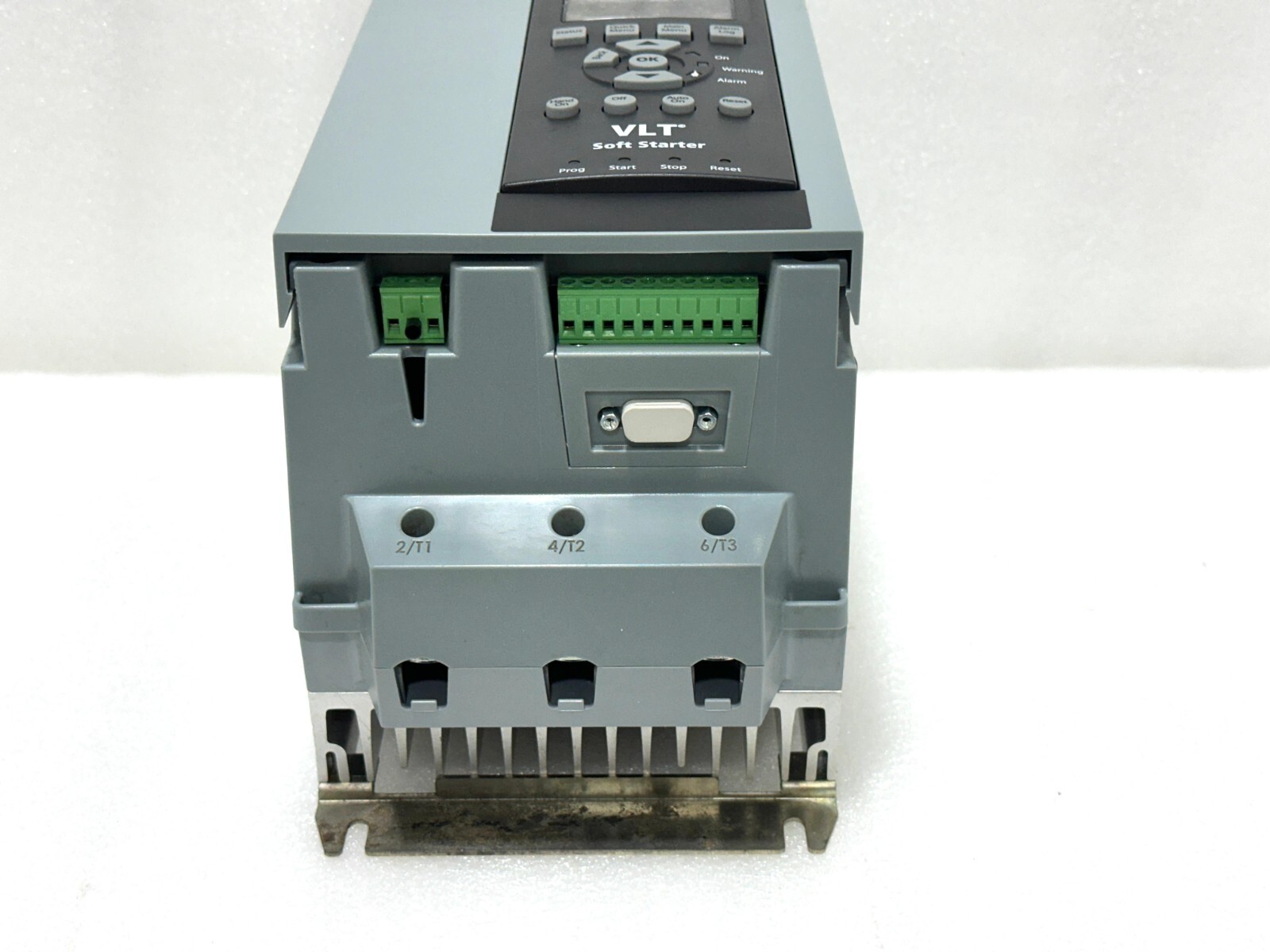 DANFOSS VLT SOFT STARTER 175G5525 MCD5-0021B-T5-G1X-20-CV2 11KW(15HP) 400VAC